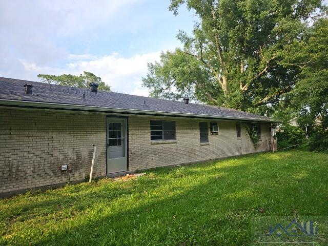 295 Fieldcrest Dr