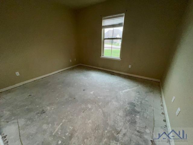 102 Carriage Way