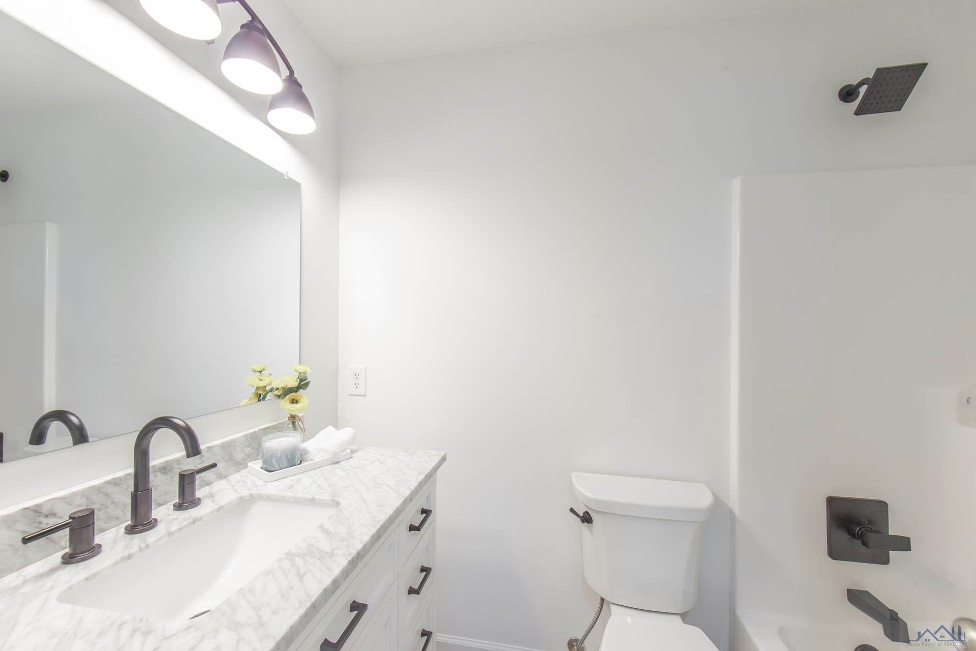 308 Richard Dr
