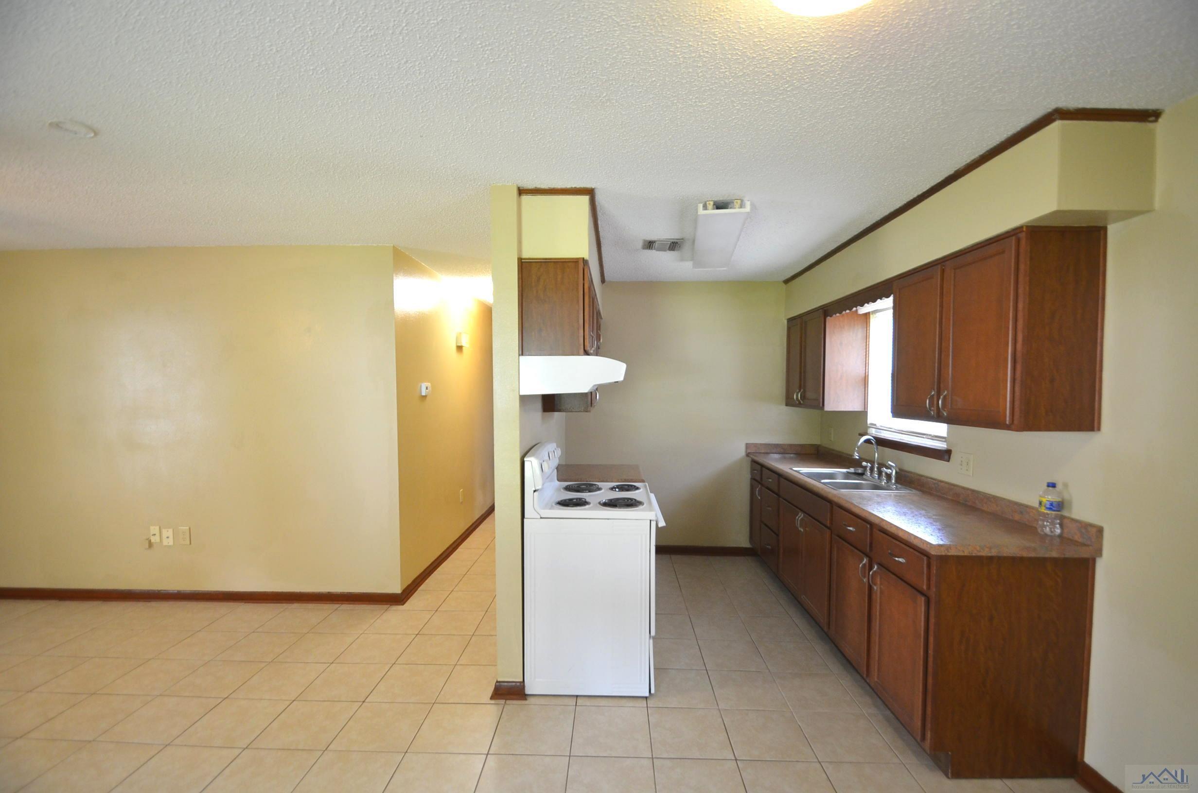 313 Eau Clair Drive
