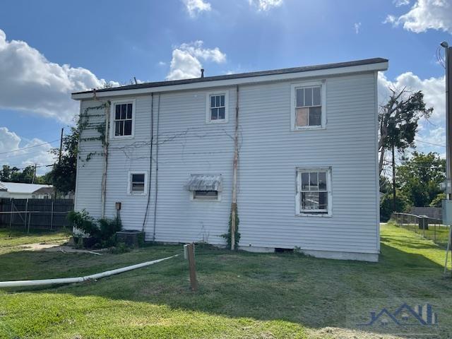 515 Engeron Street