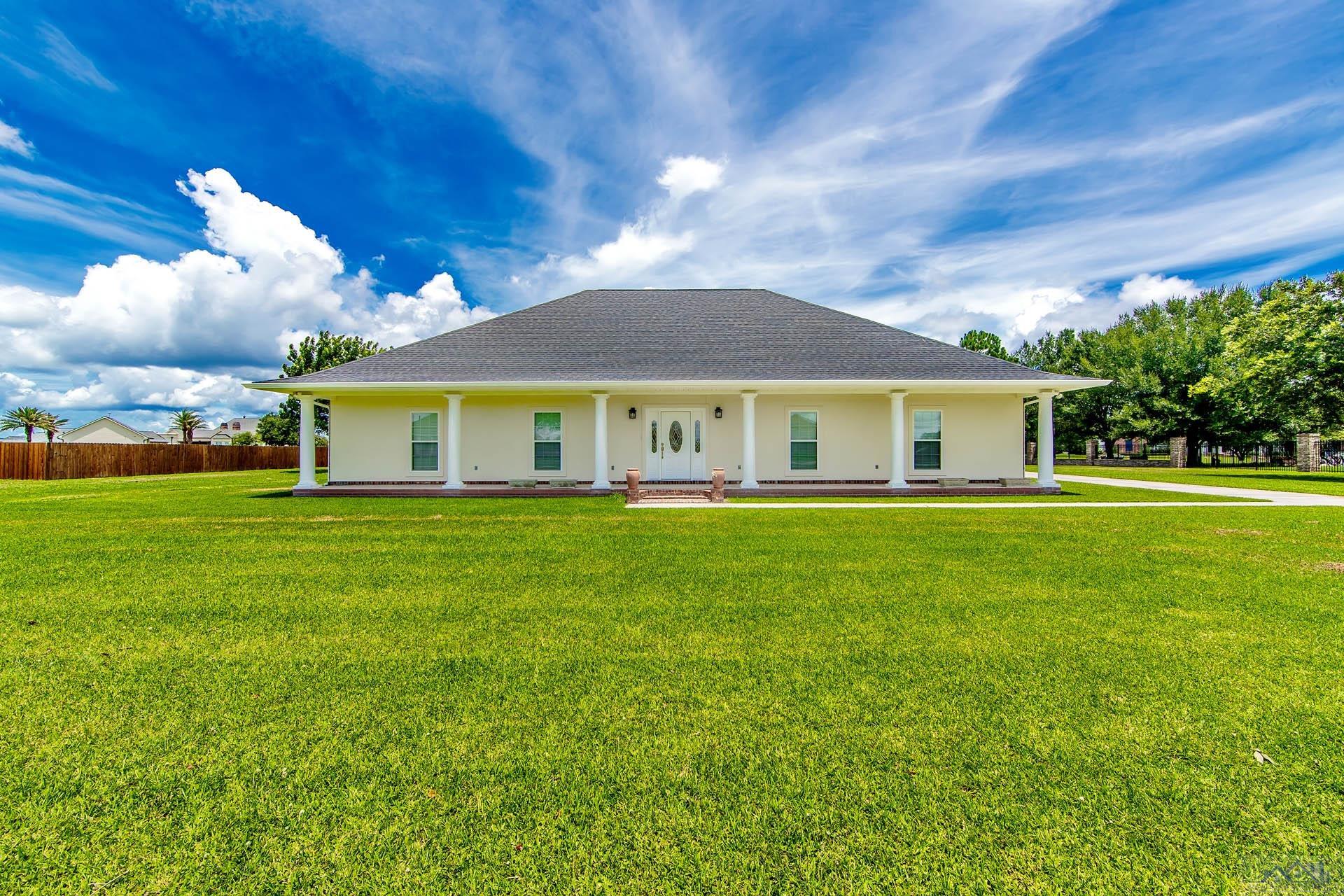 228 Destrahan Drive