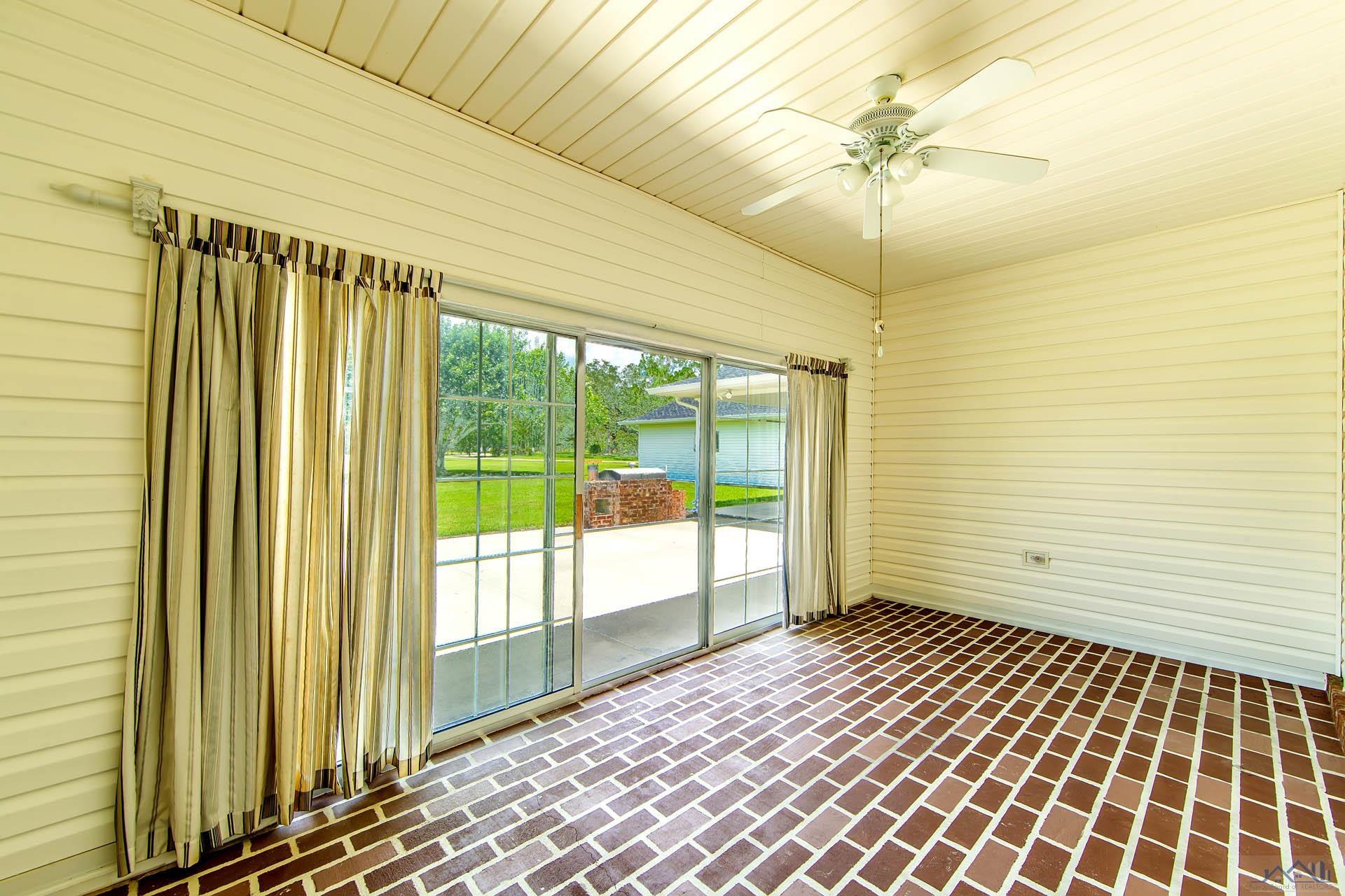 228 Destrahan Drive