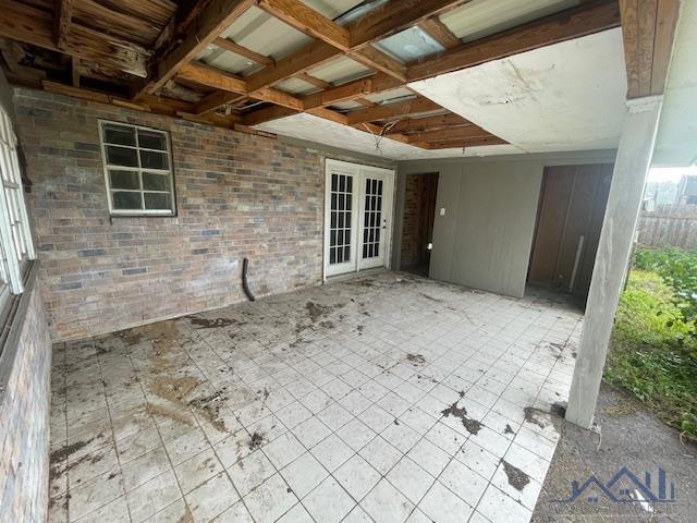 103 Village Dr