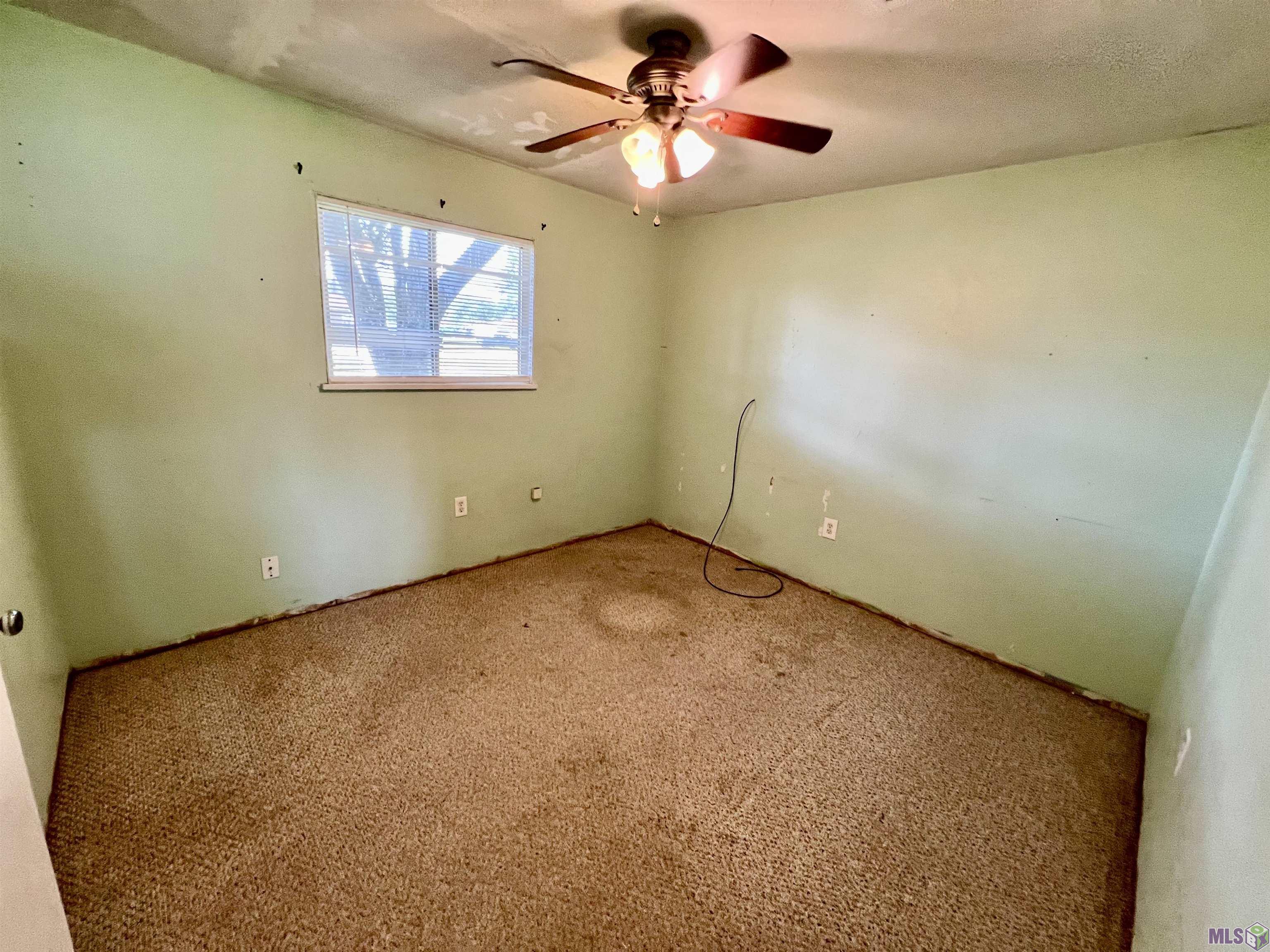 230 Tudor St