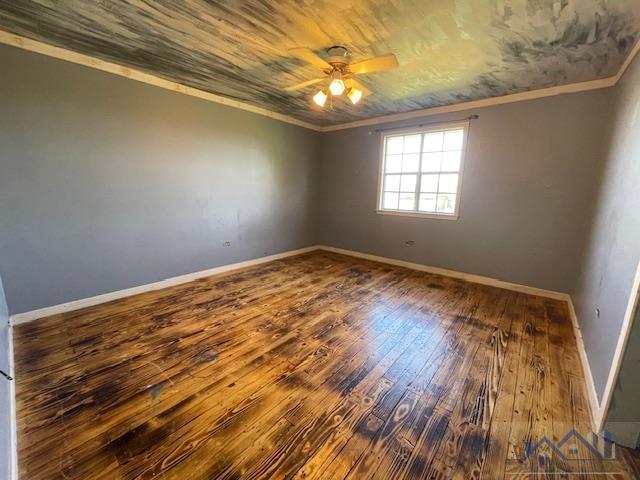208 Karen Dr