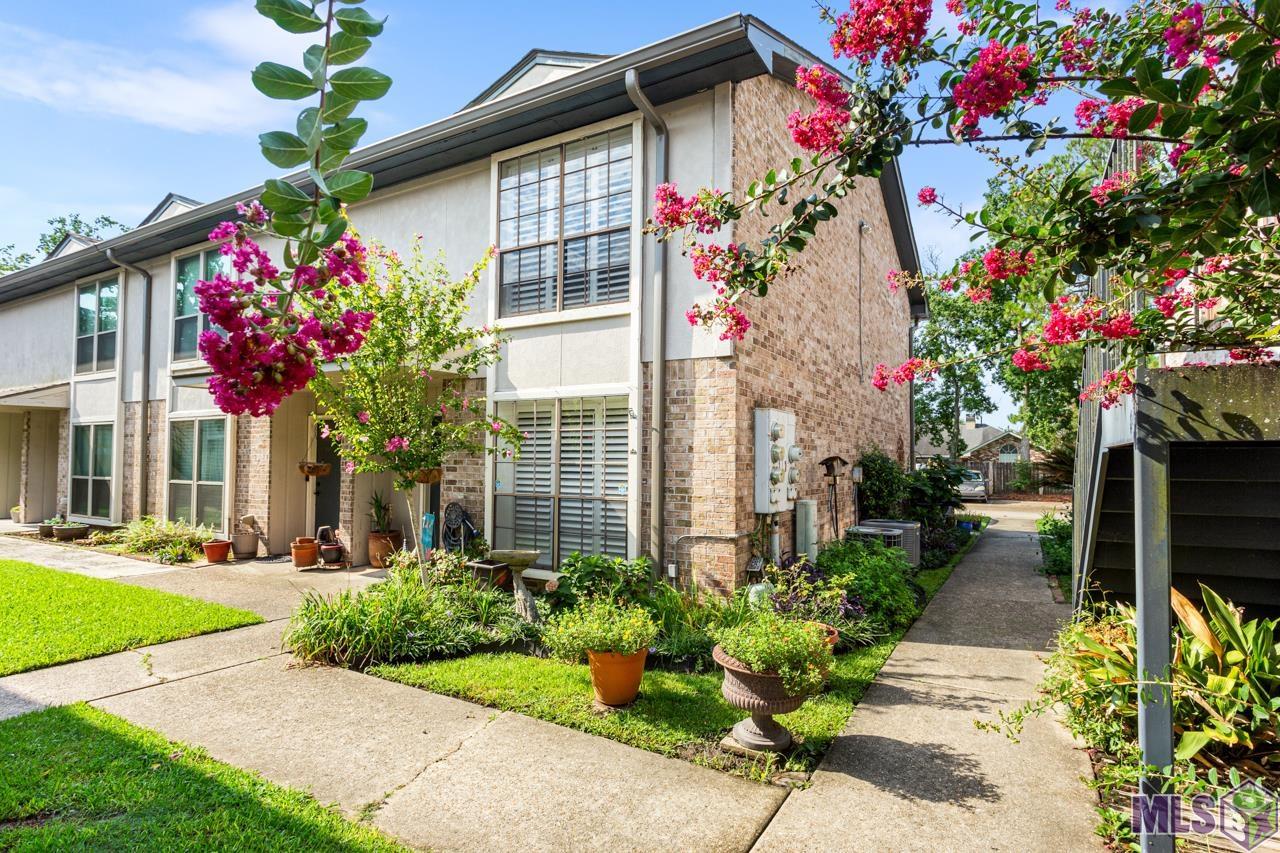 2245 King Arthur Blvd # 12C Unit: #12C