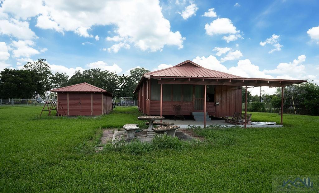 7421 Grand Caillou Road