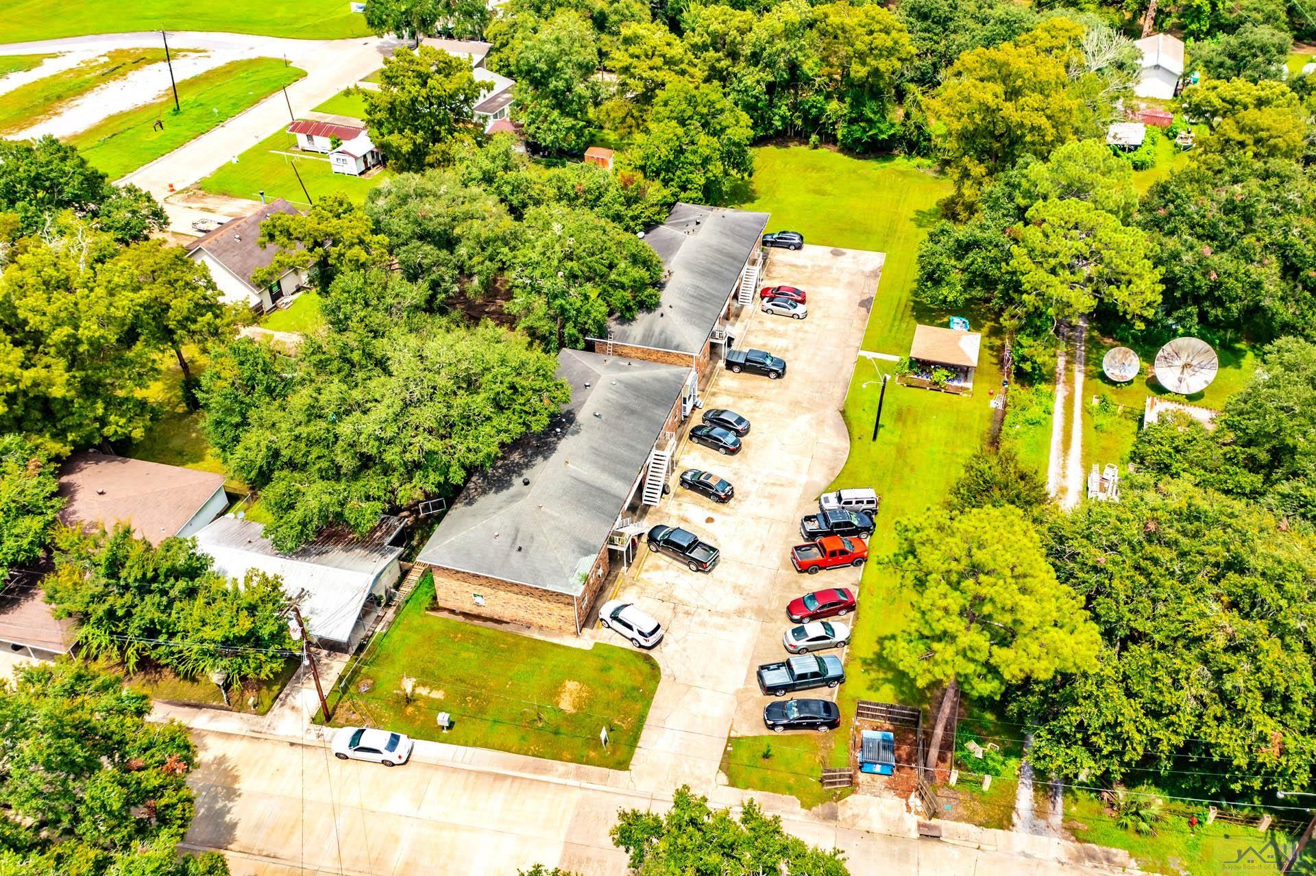 2707 Shaw Drive