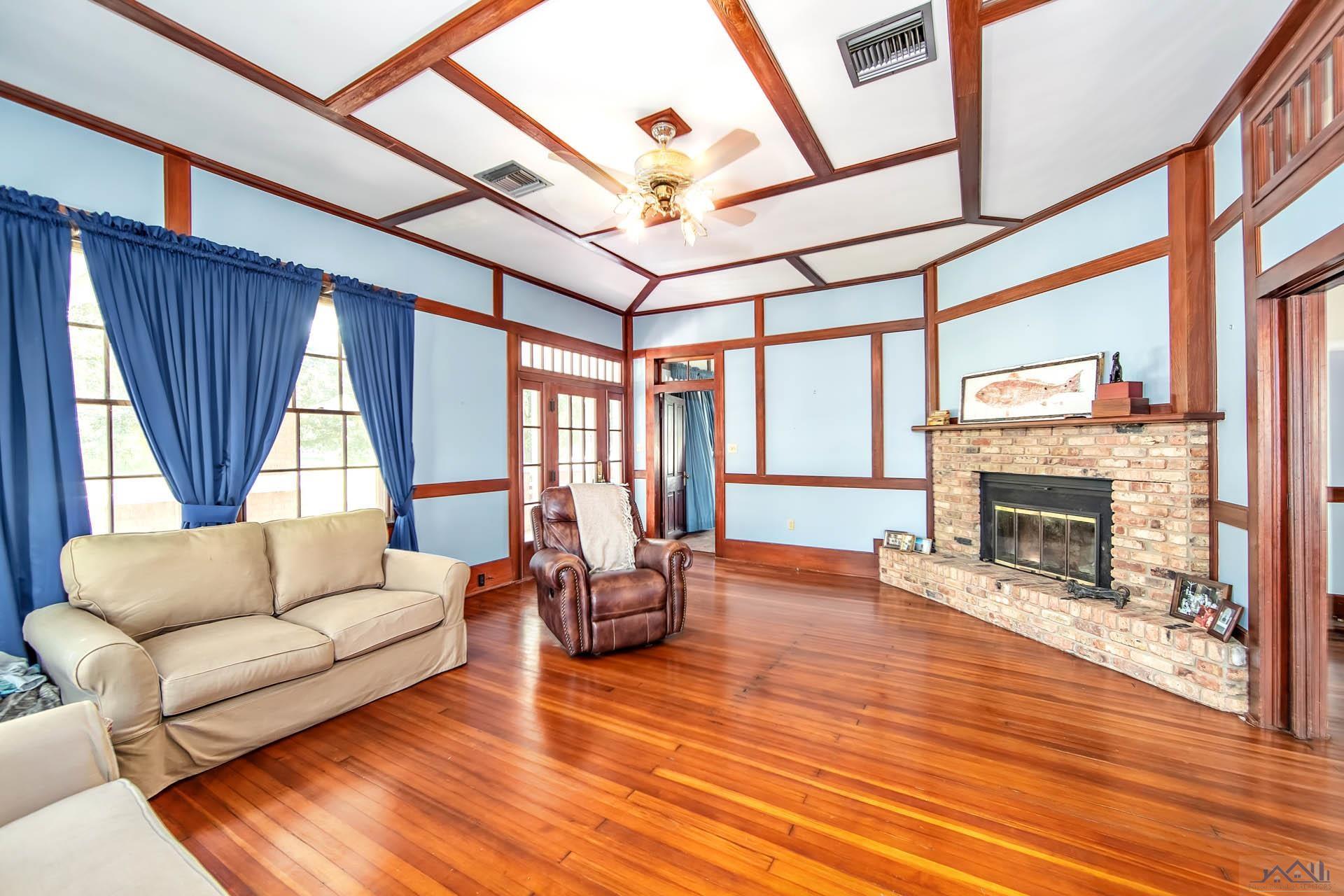 4406 Highway 1