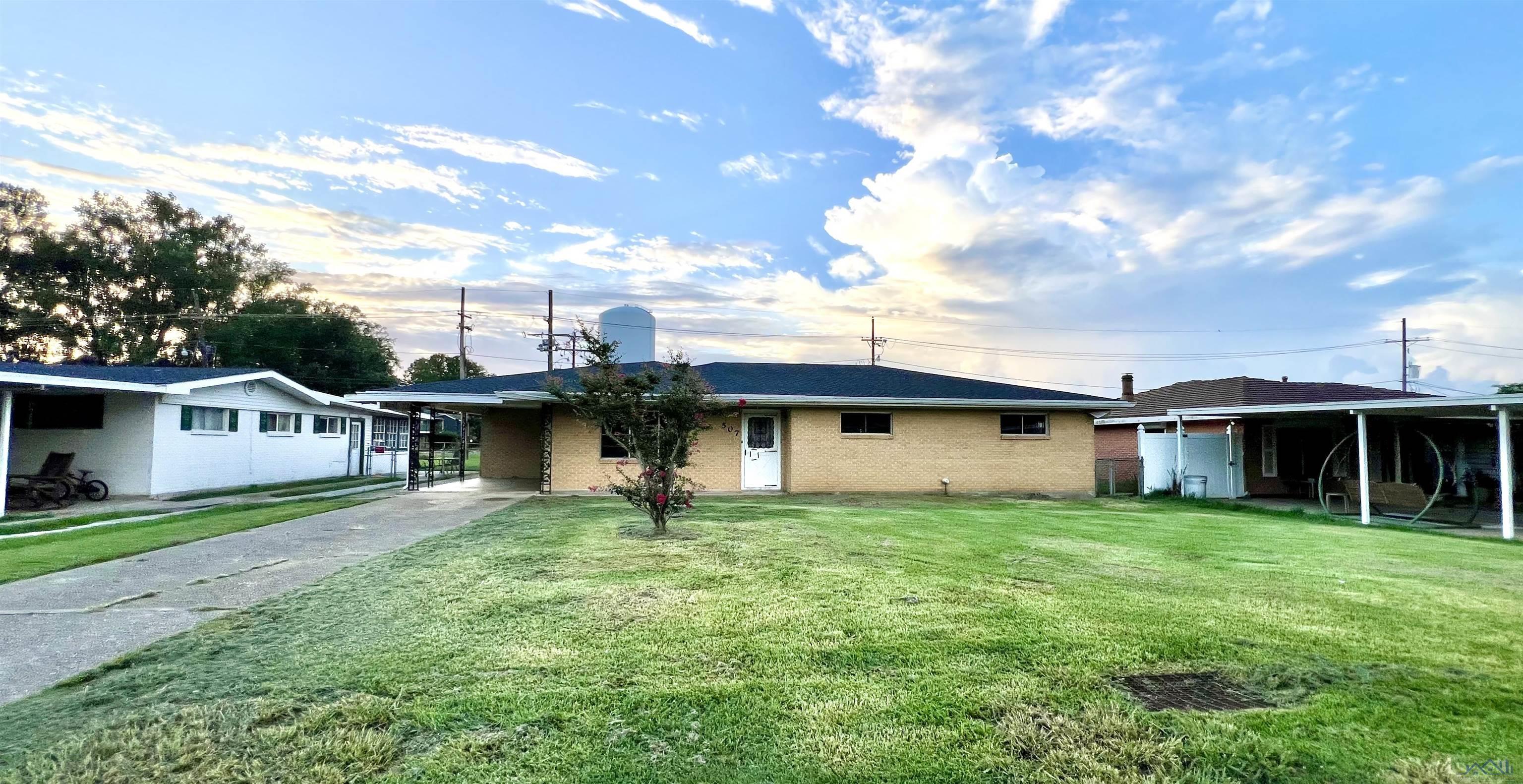 507 Kenney Street