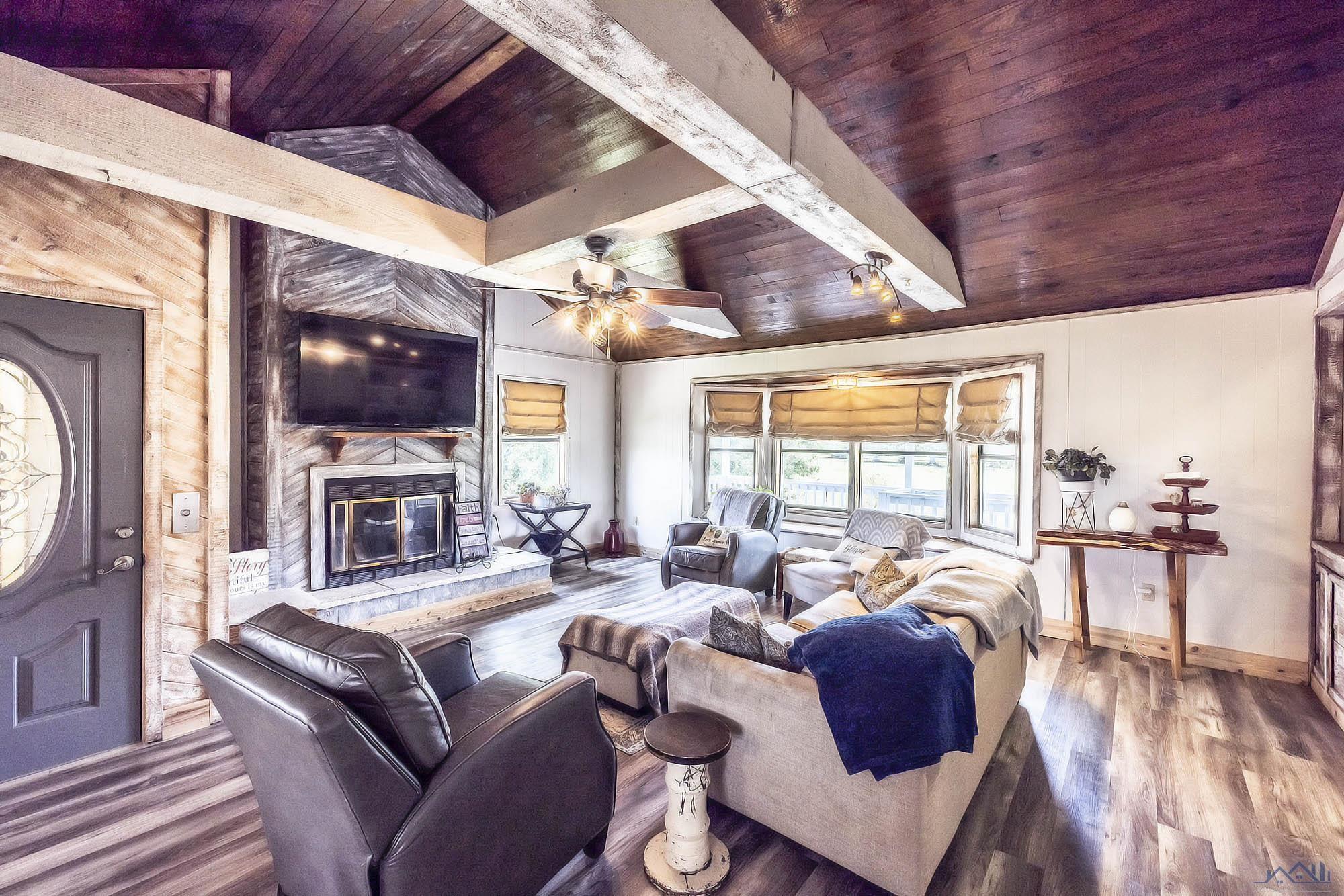 116 Ponderosa Ln