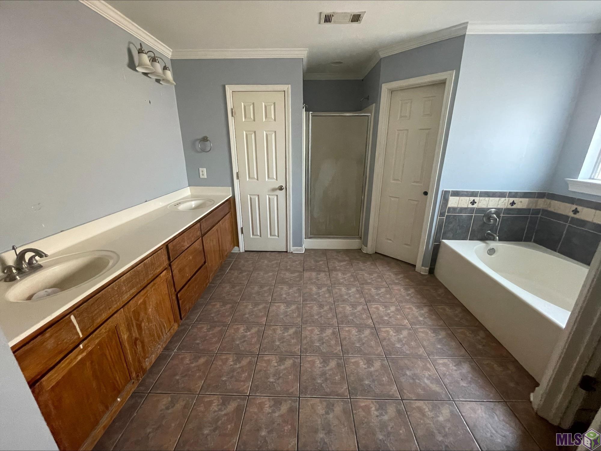 8822 Beauvoir