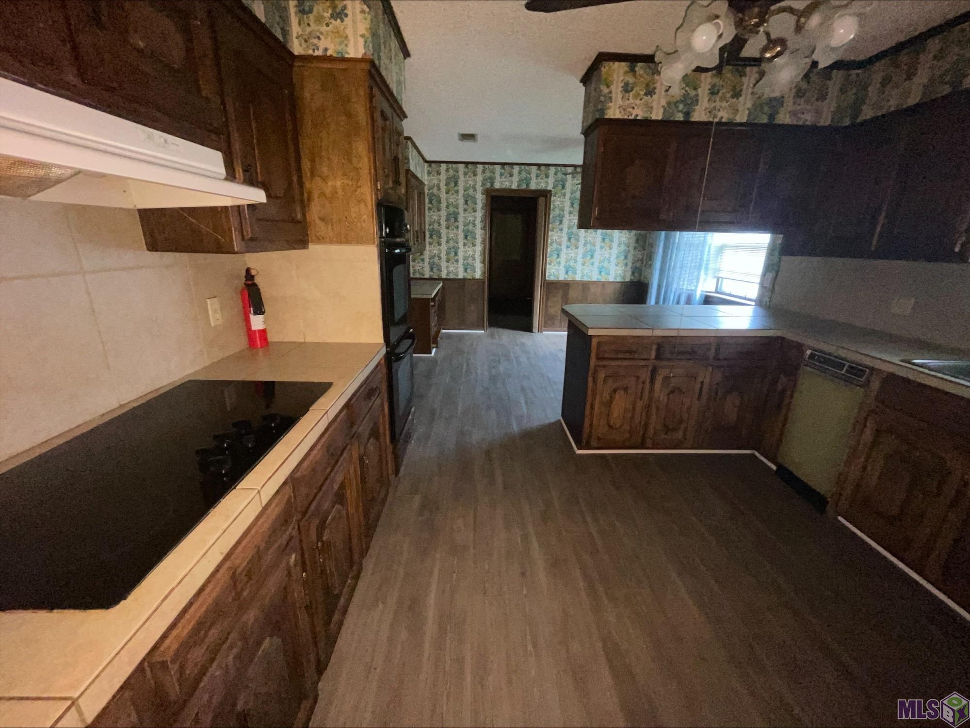 13611 Cadiz Dr
