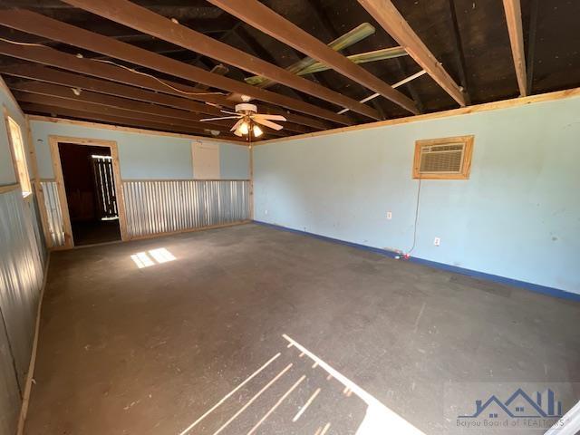 10653 Hwy 182