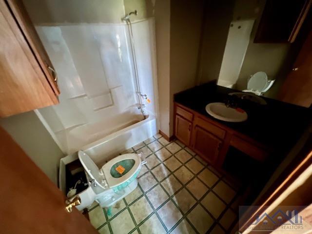 300 Oakview Dr