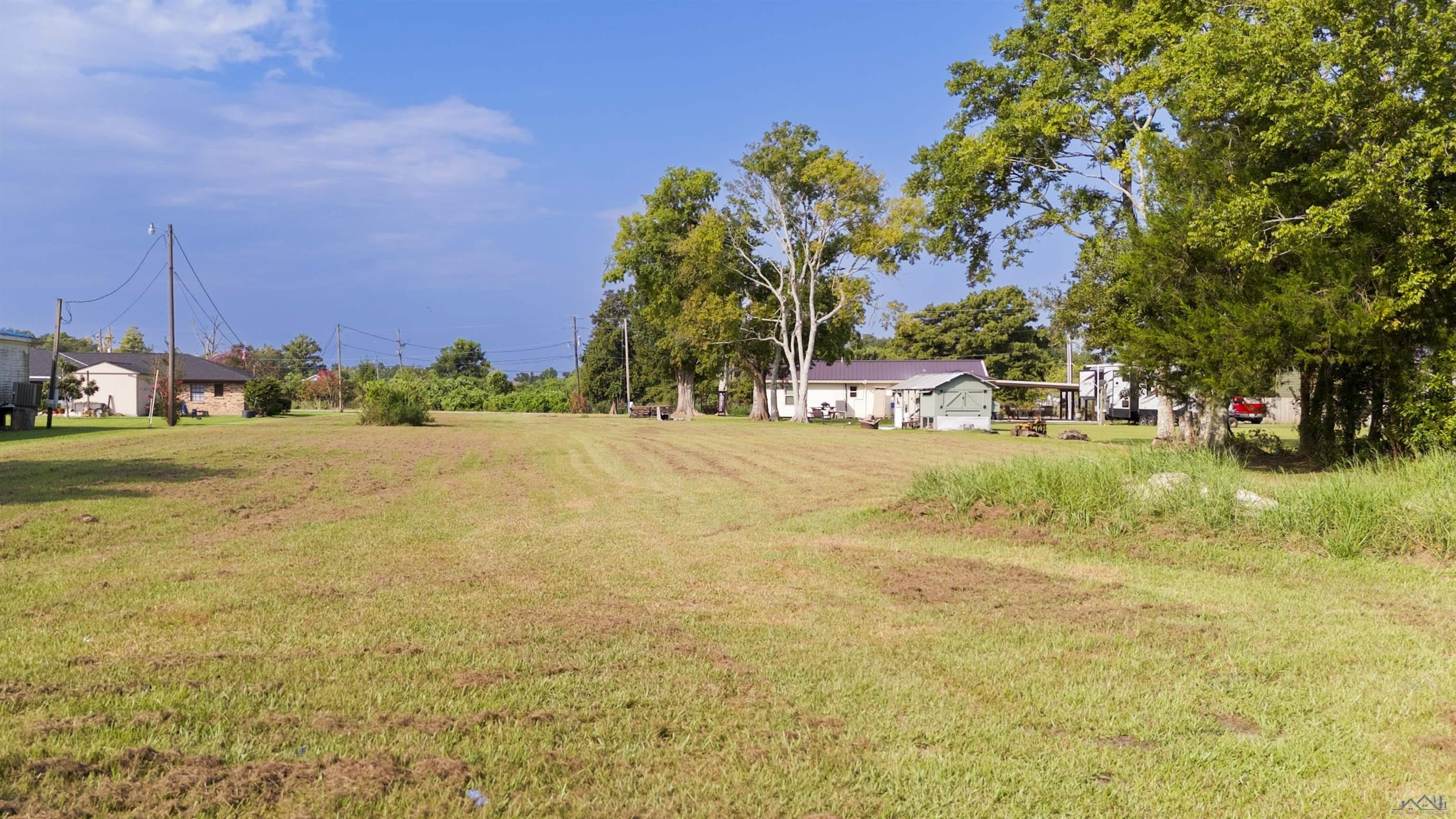 4511 Bayouside Dr