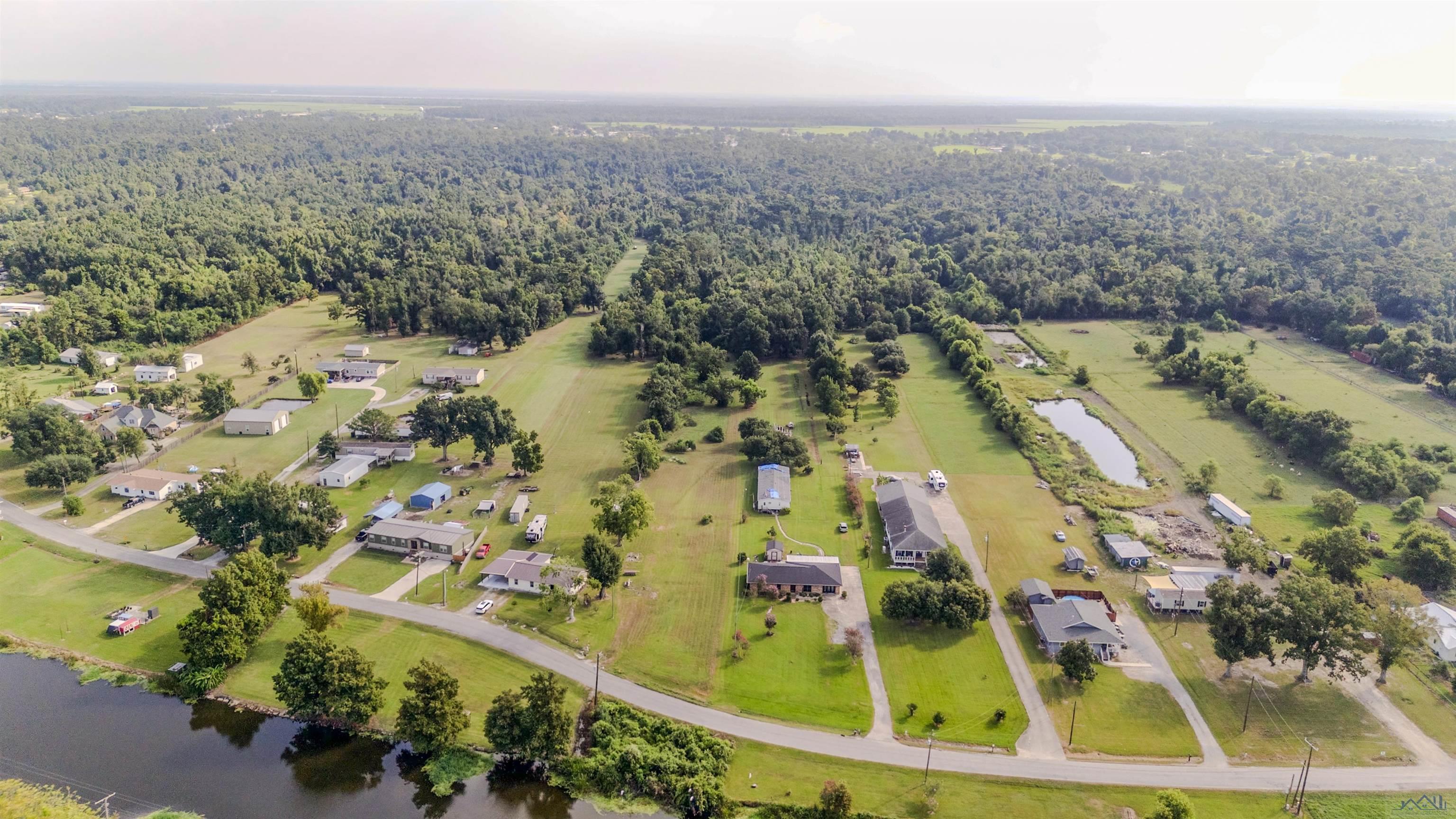 4511 Bayouside Dr