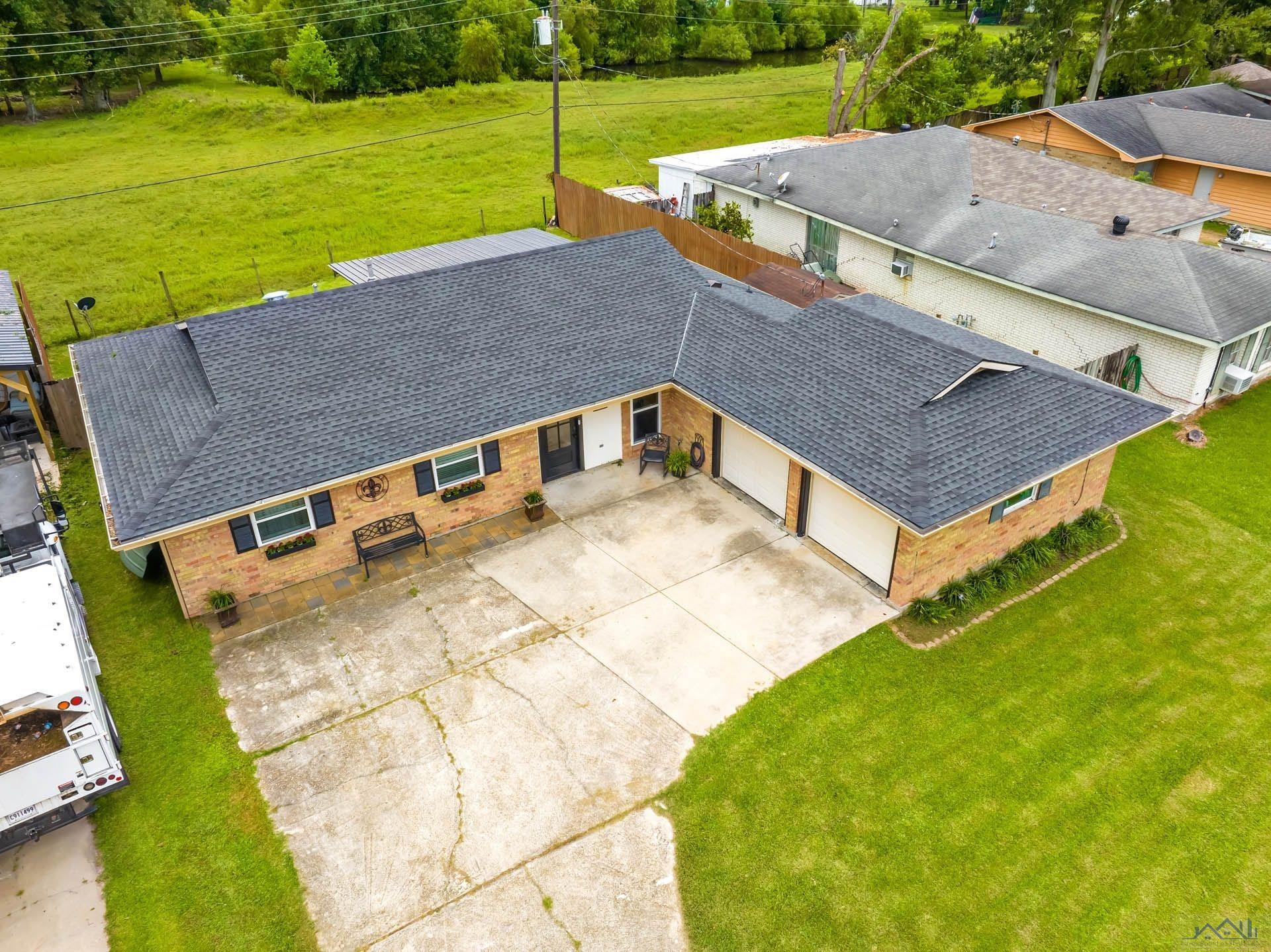 171 Alamo Dr