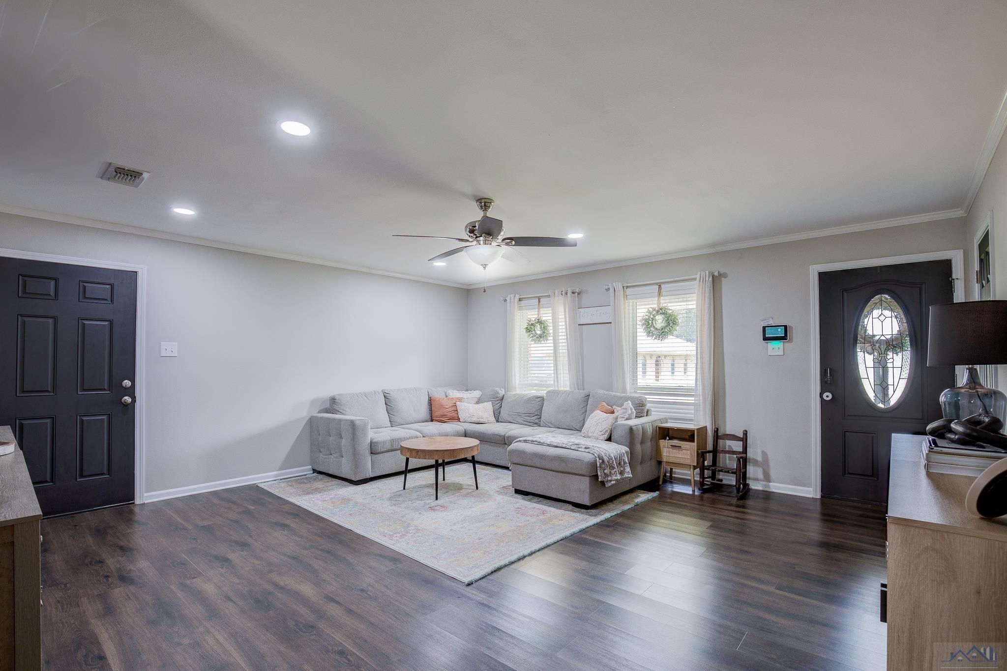 1204 Julia St