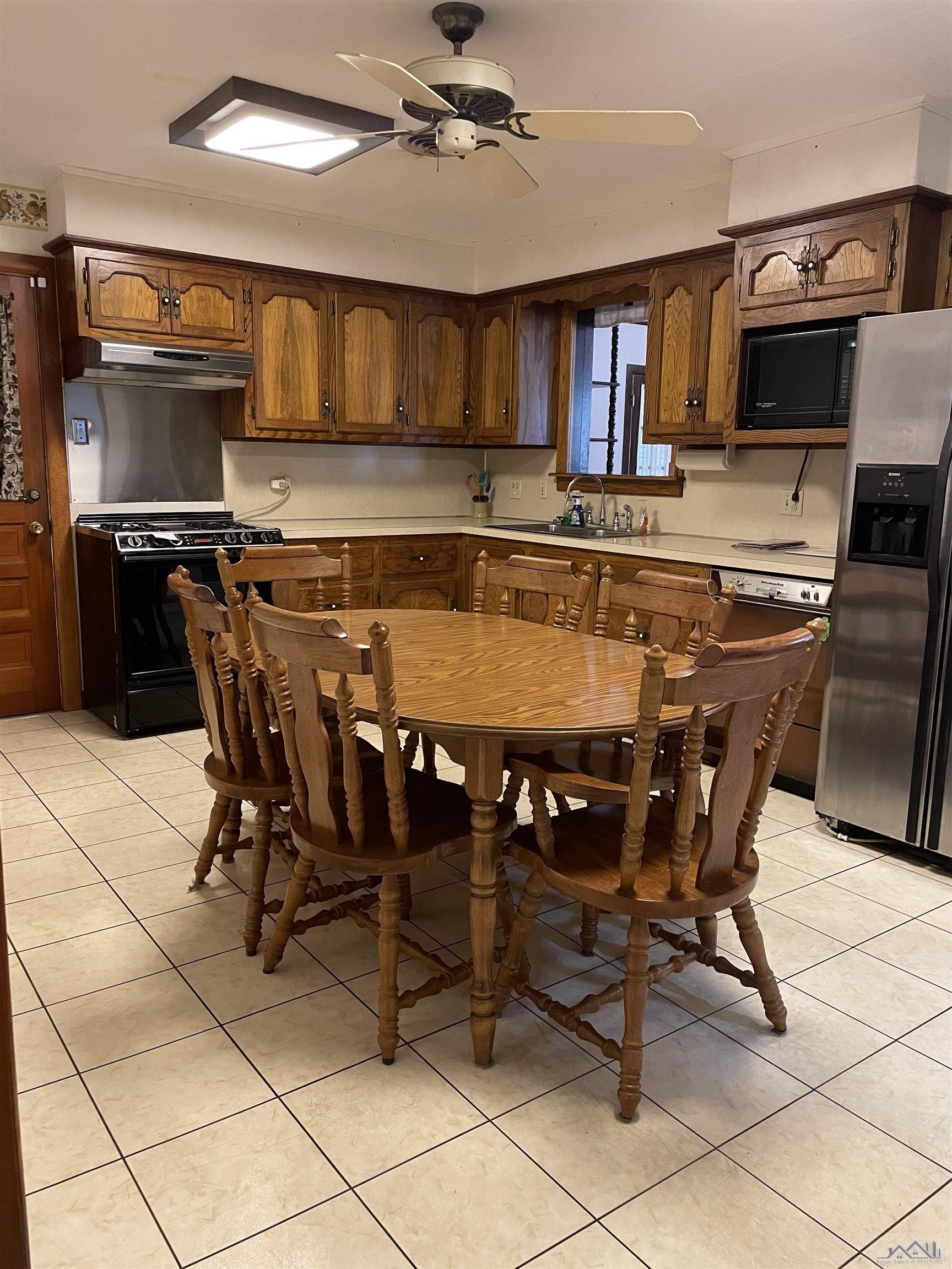 300 Coulon Rd