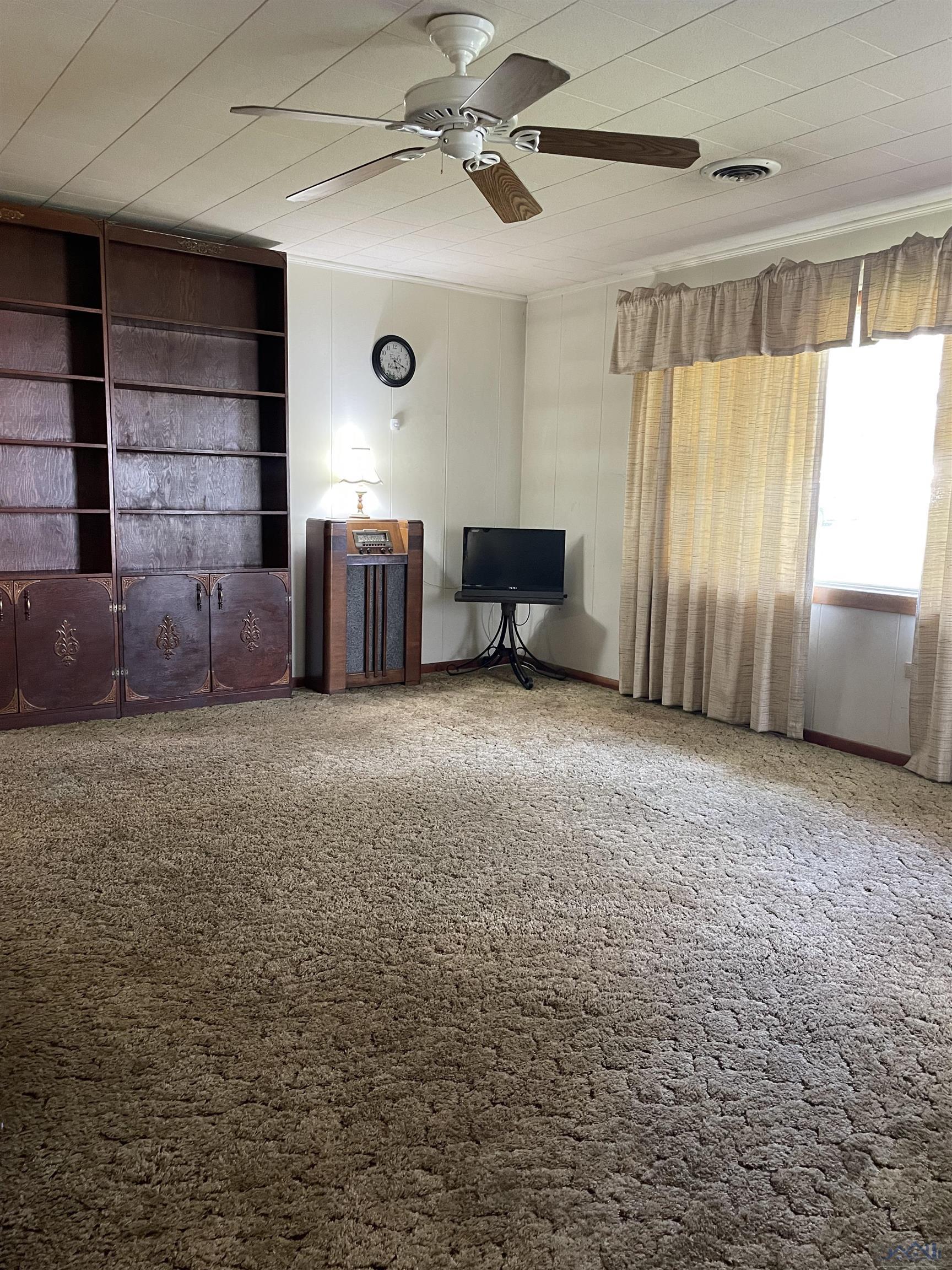300 Coulon Rd
