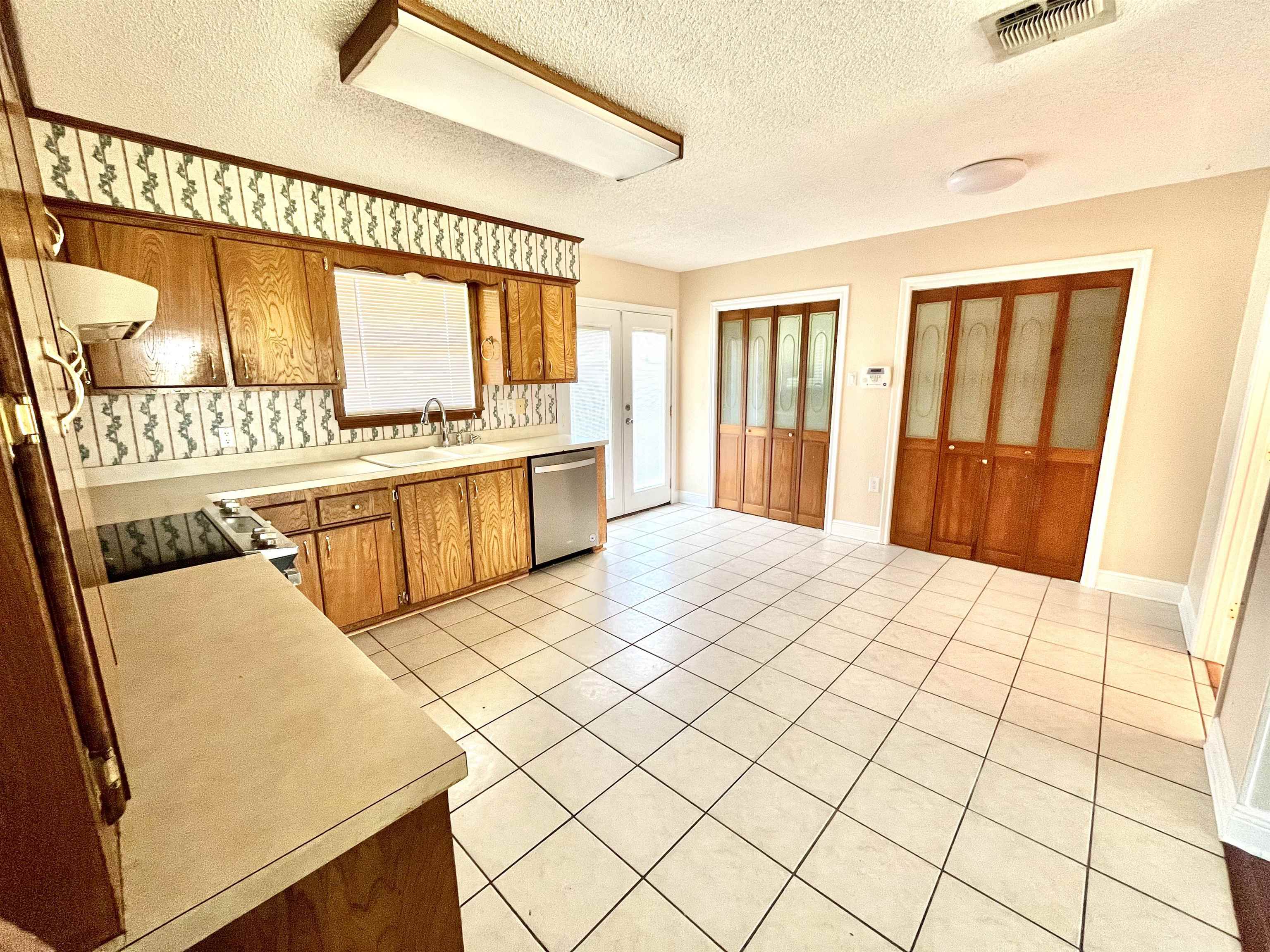 3000 Spruce Circle