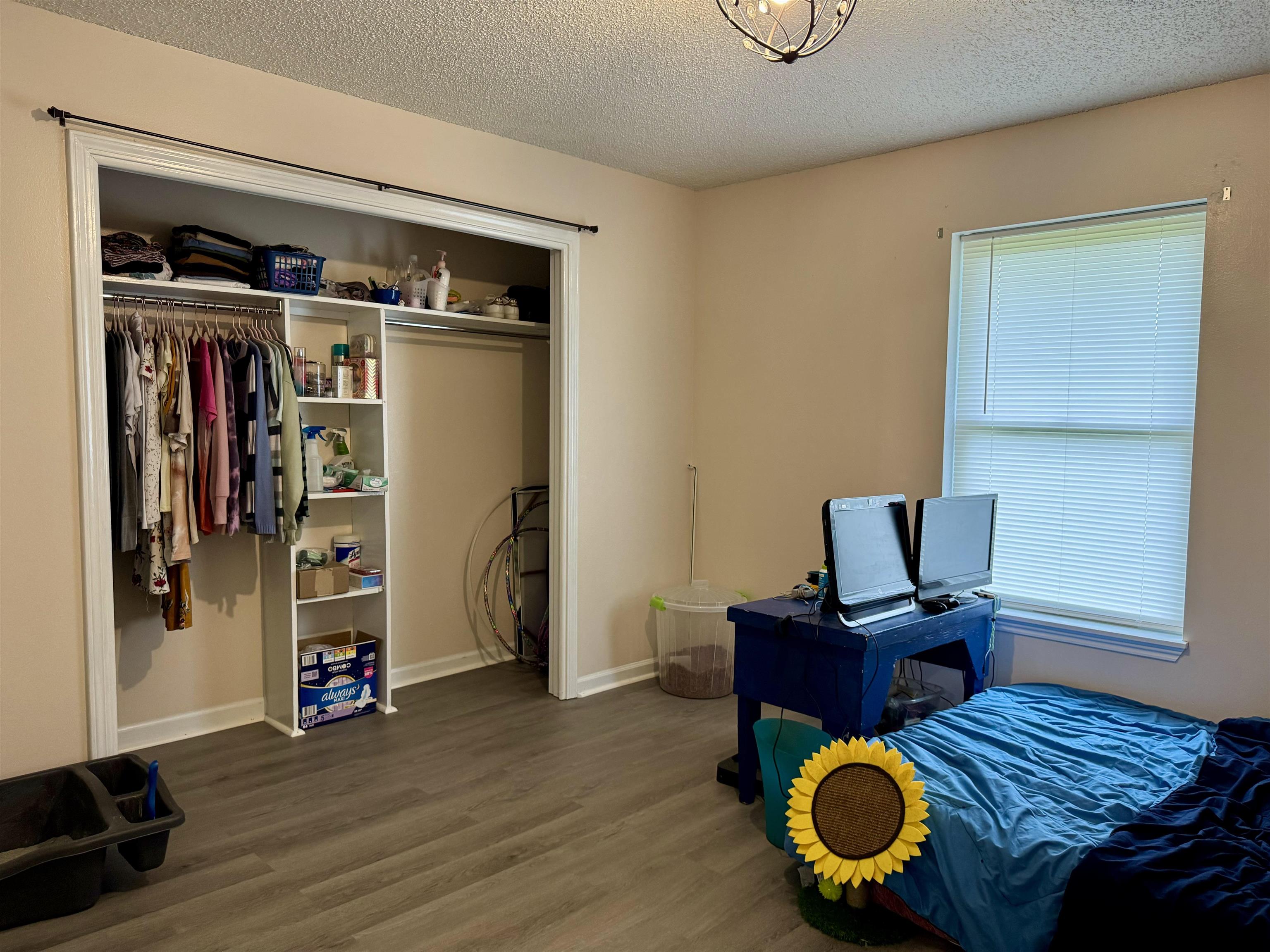 303 Melanie Ln