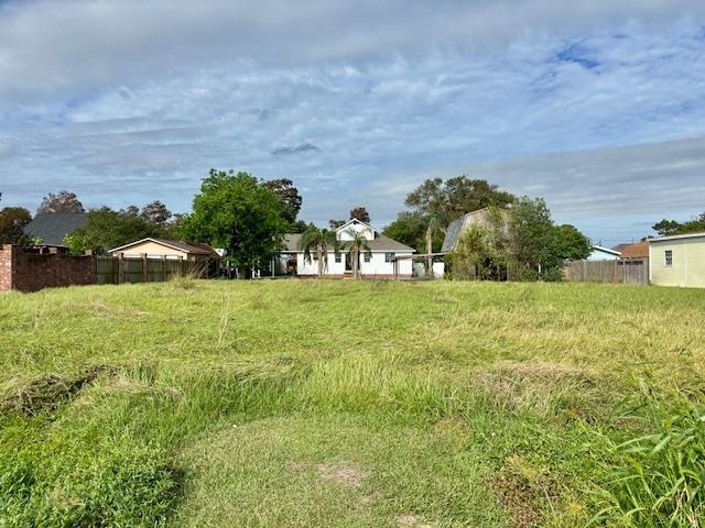 183 Suzanne St