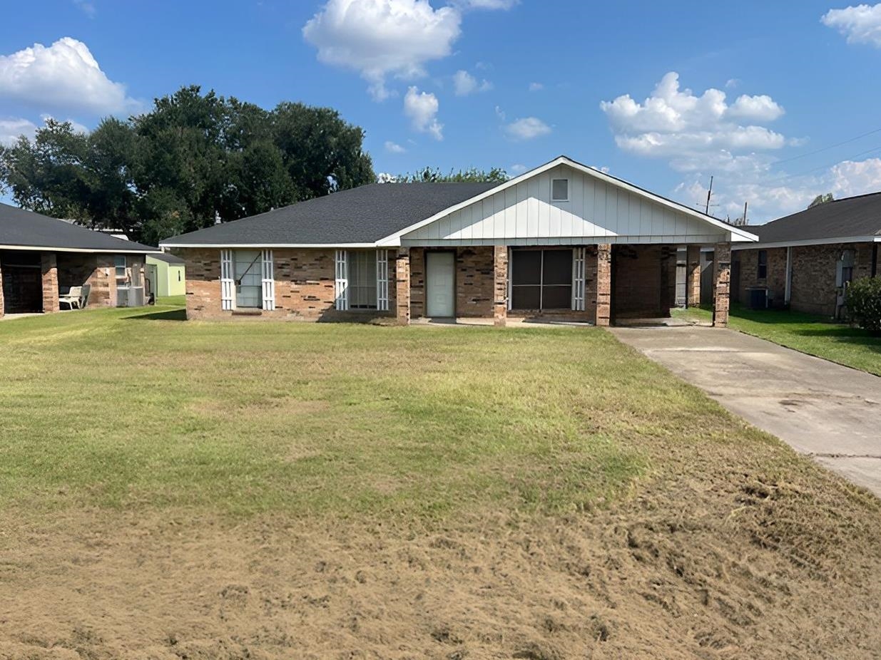 2104 Highway 3185