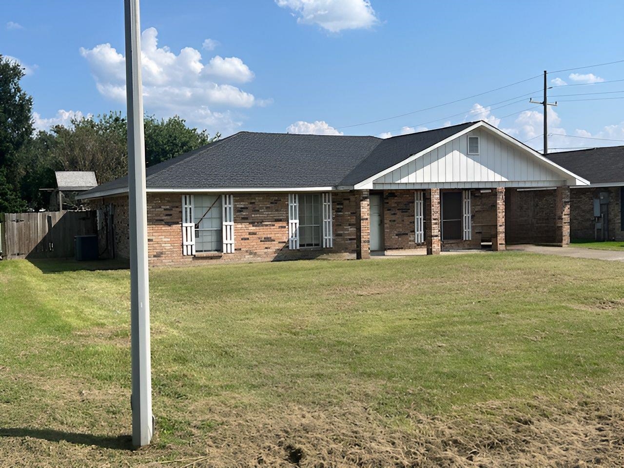 2104 Highway 3185