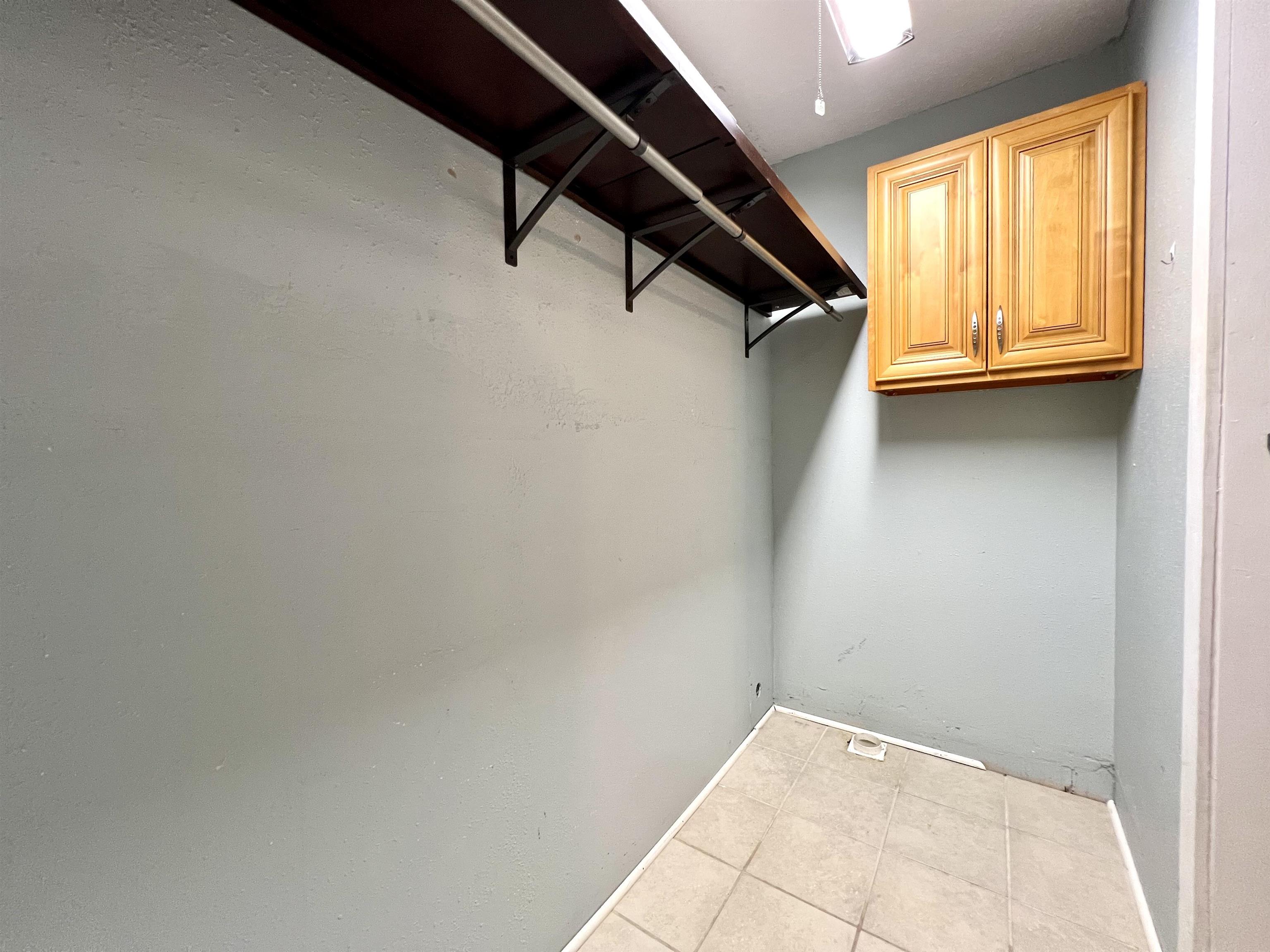 104 Fern St