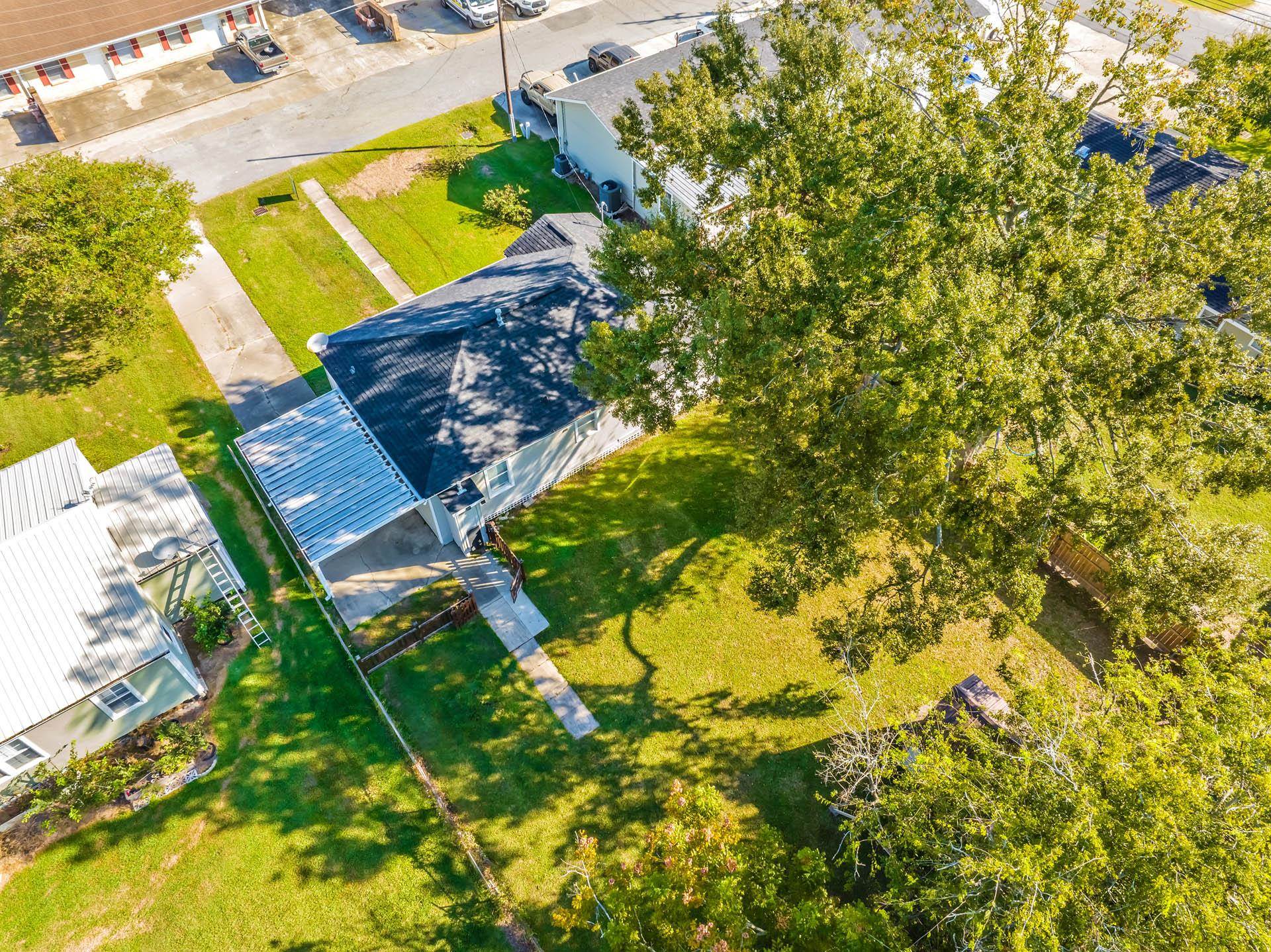 104 Fern St