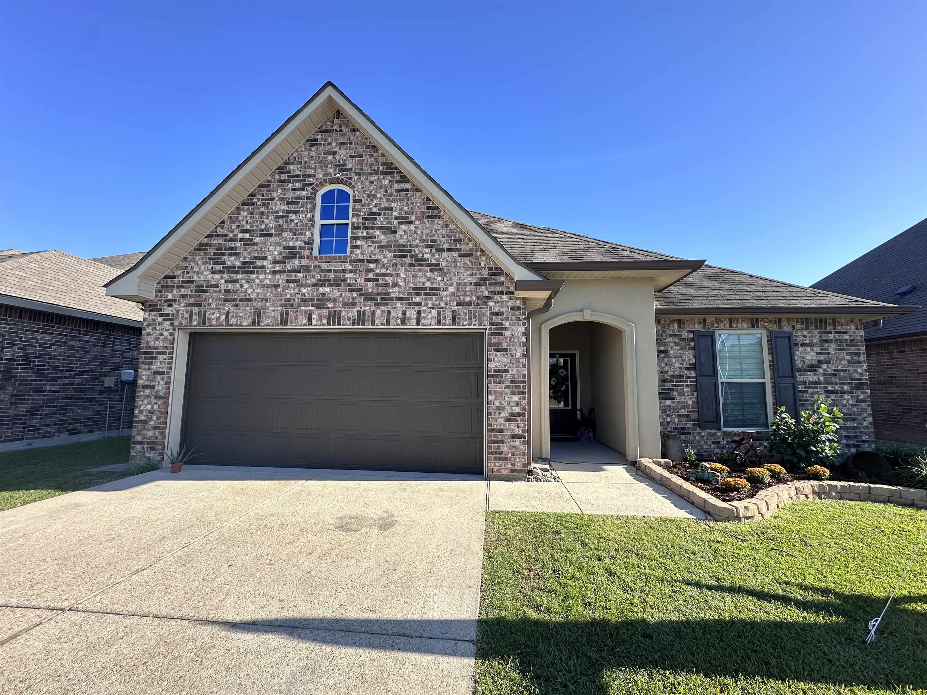 422 Cypress Garden Dr