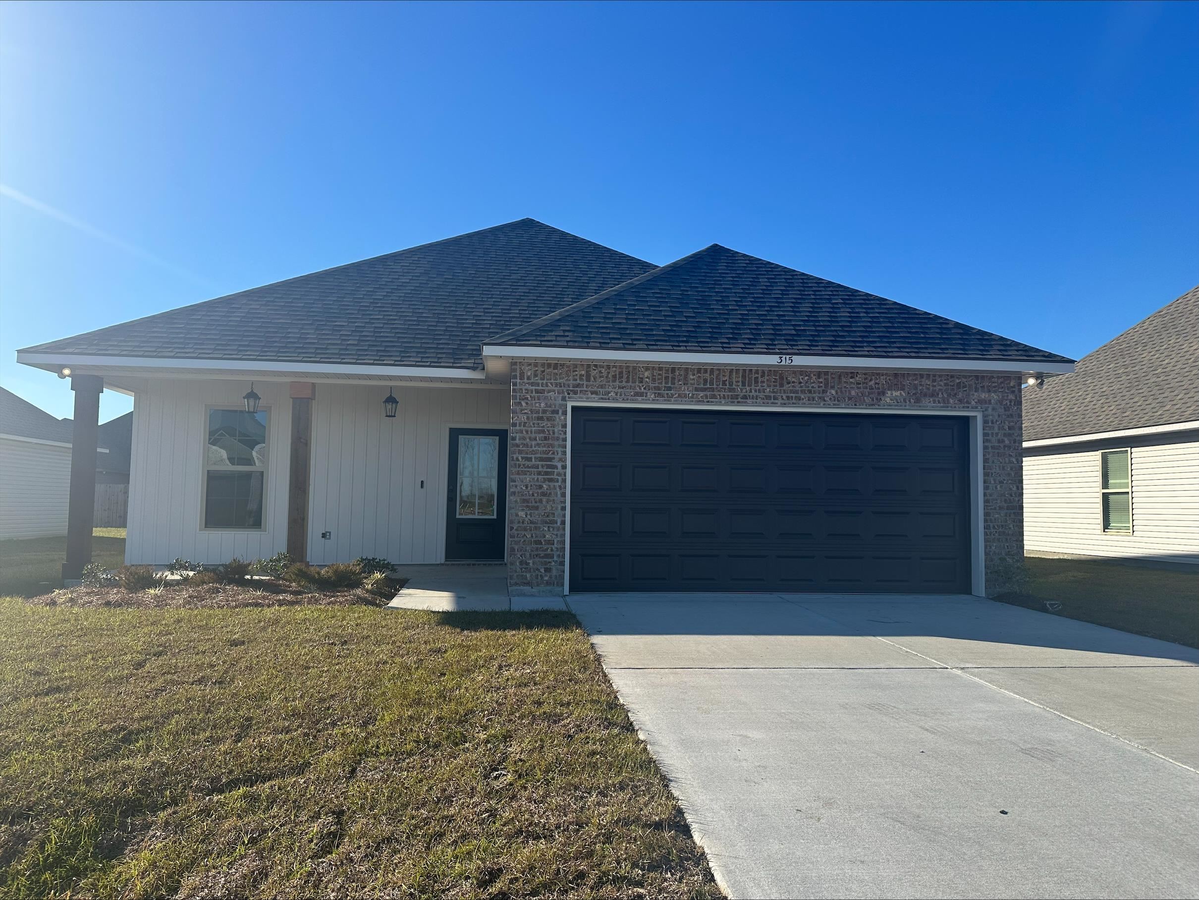 315 Settlers Run Drive