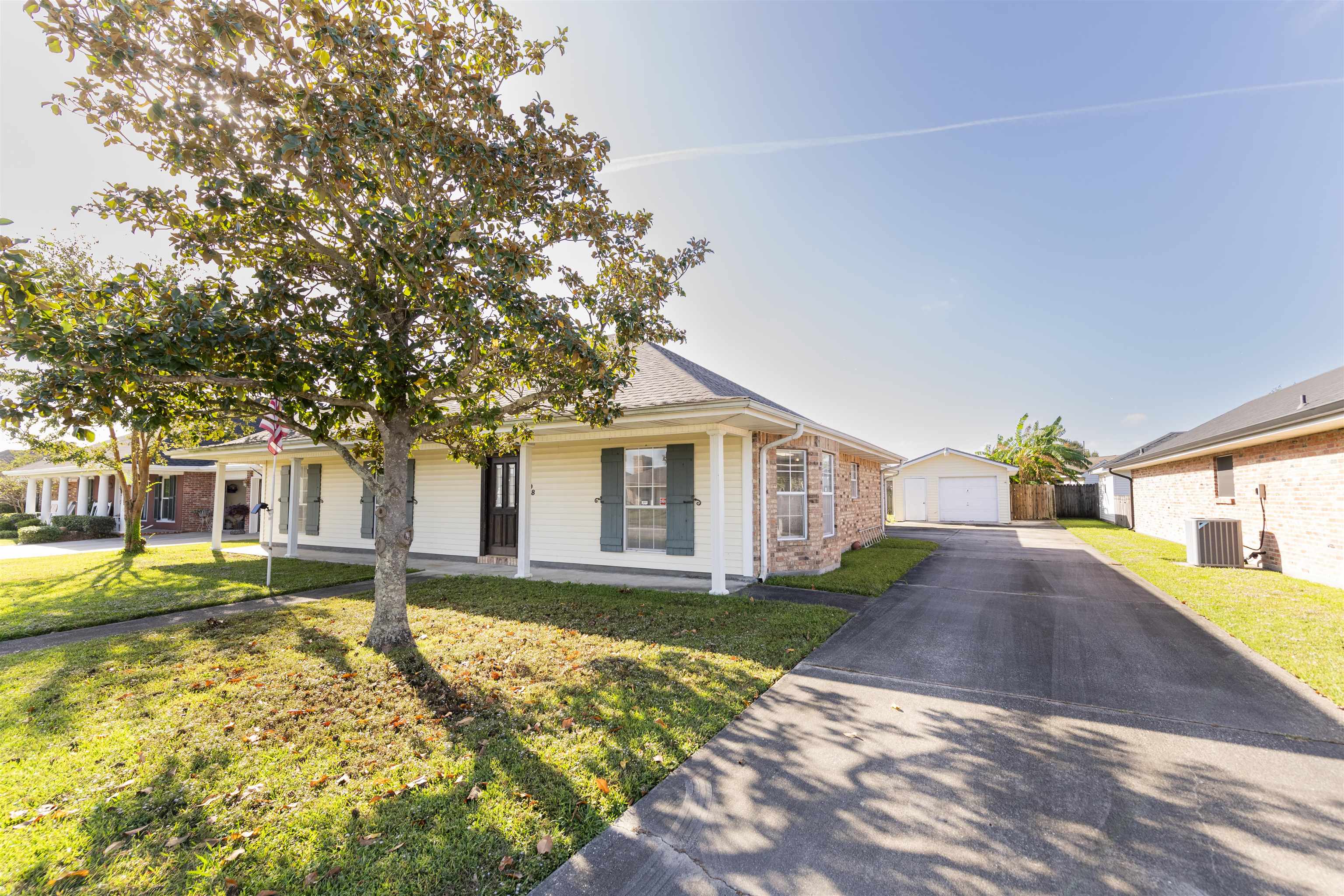 1708 Harvest Dr