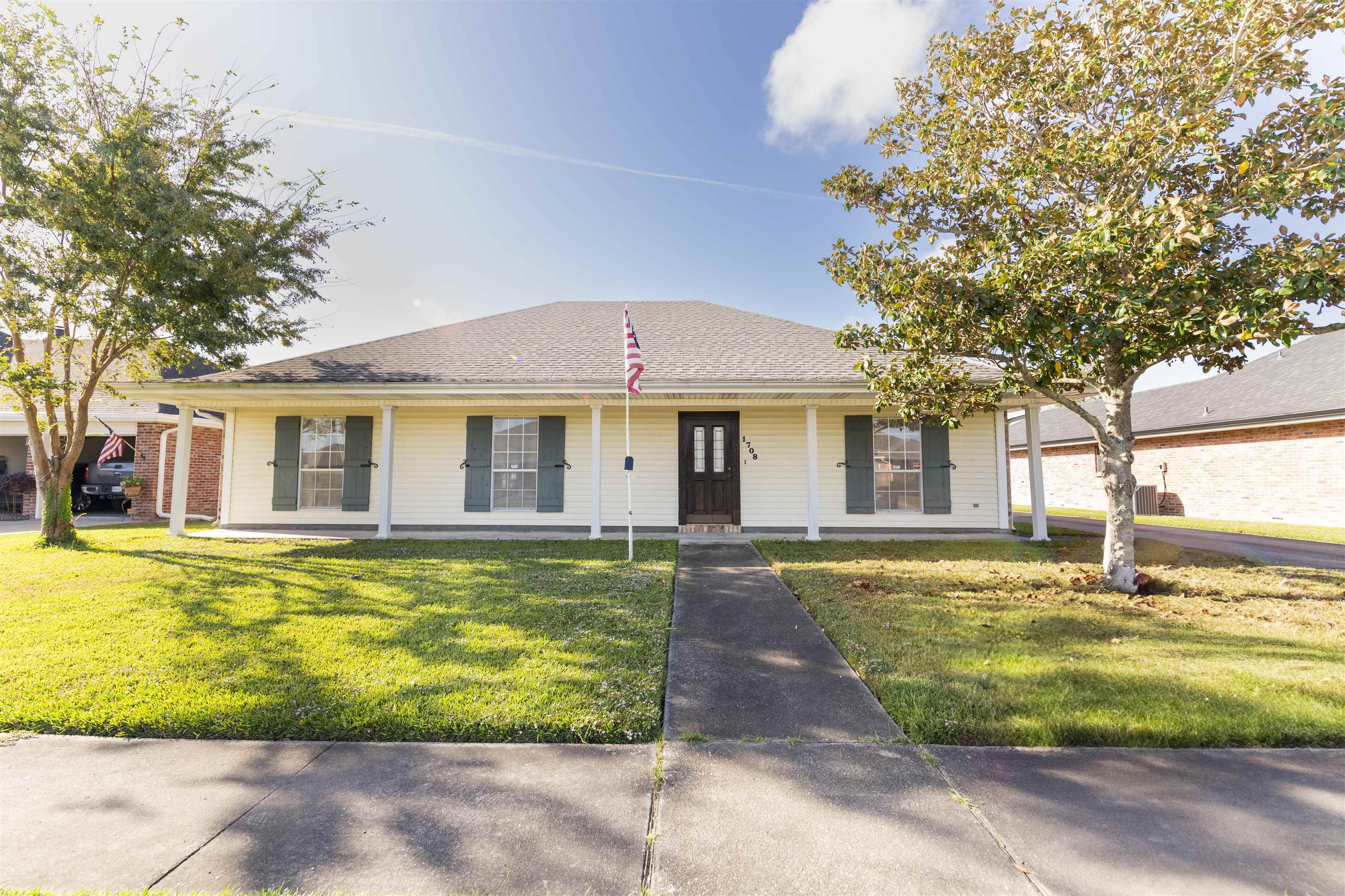 1708 Harvest Dr