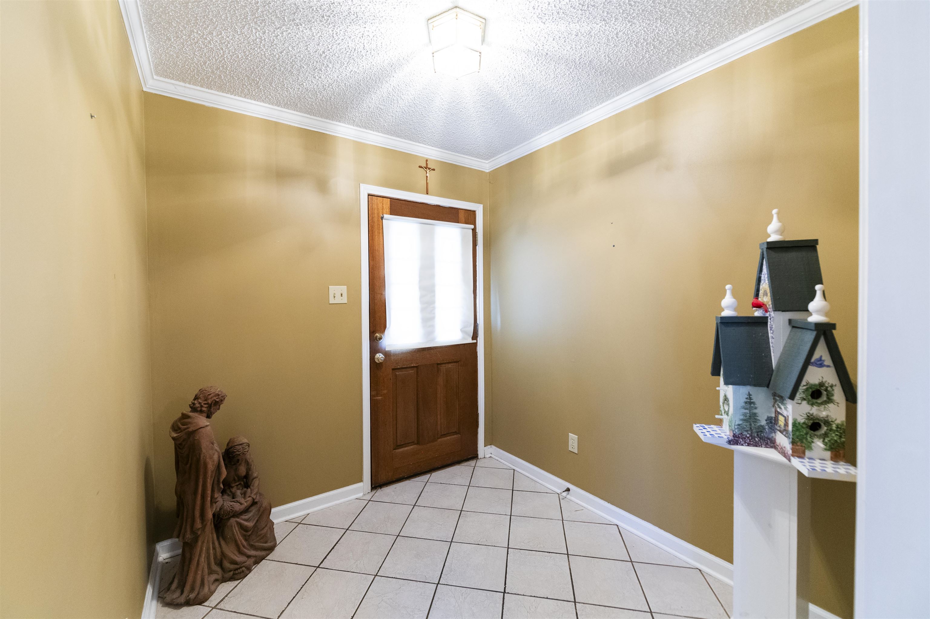 1708 Harvest Dr