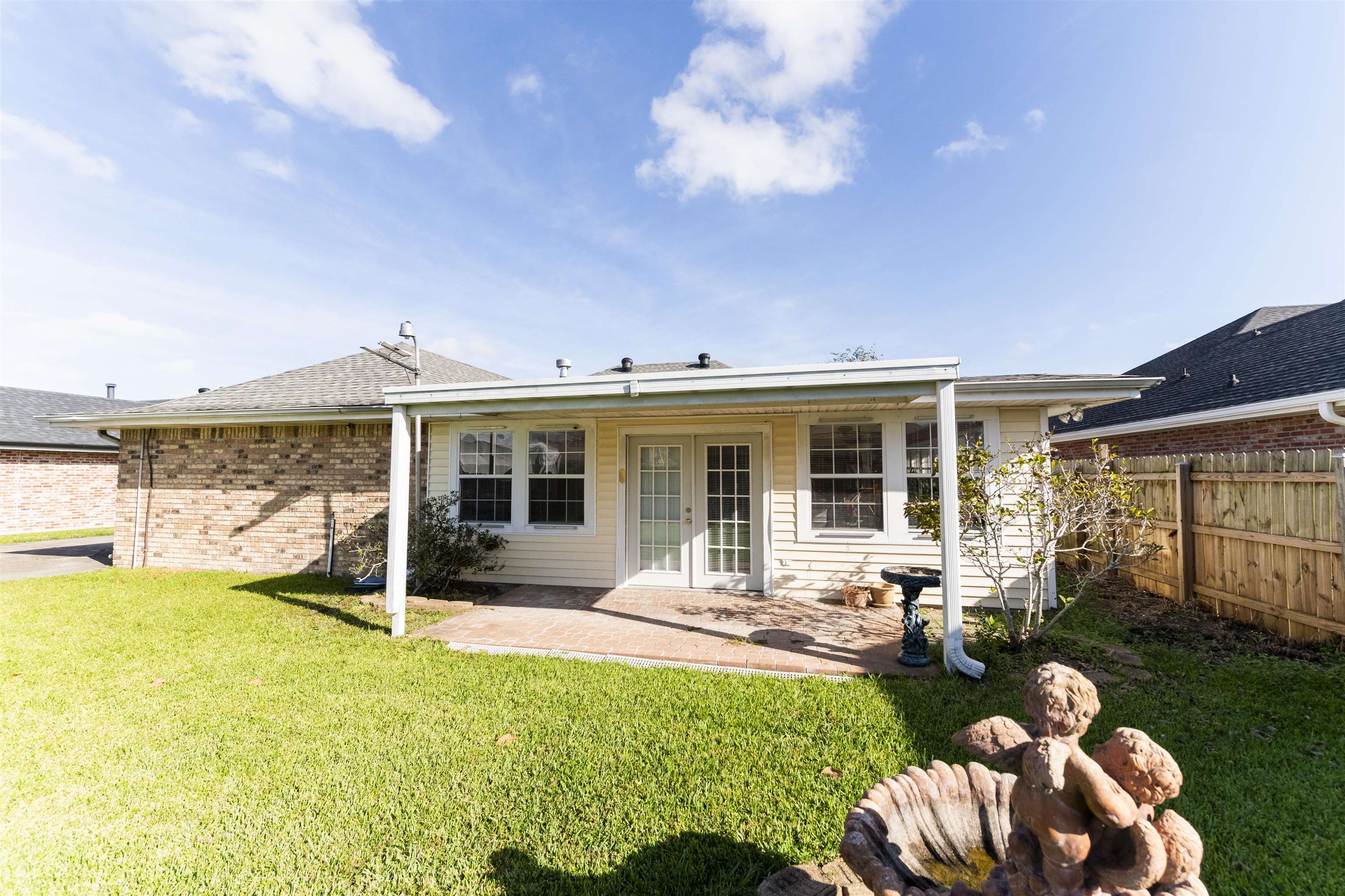 1708 Harvest Dr