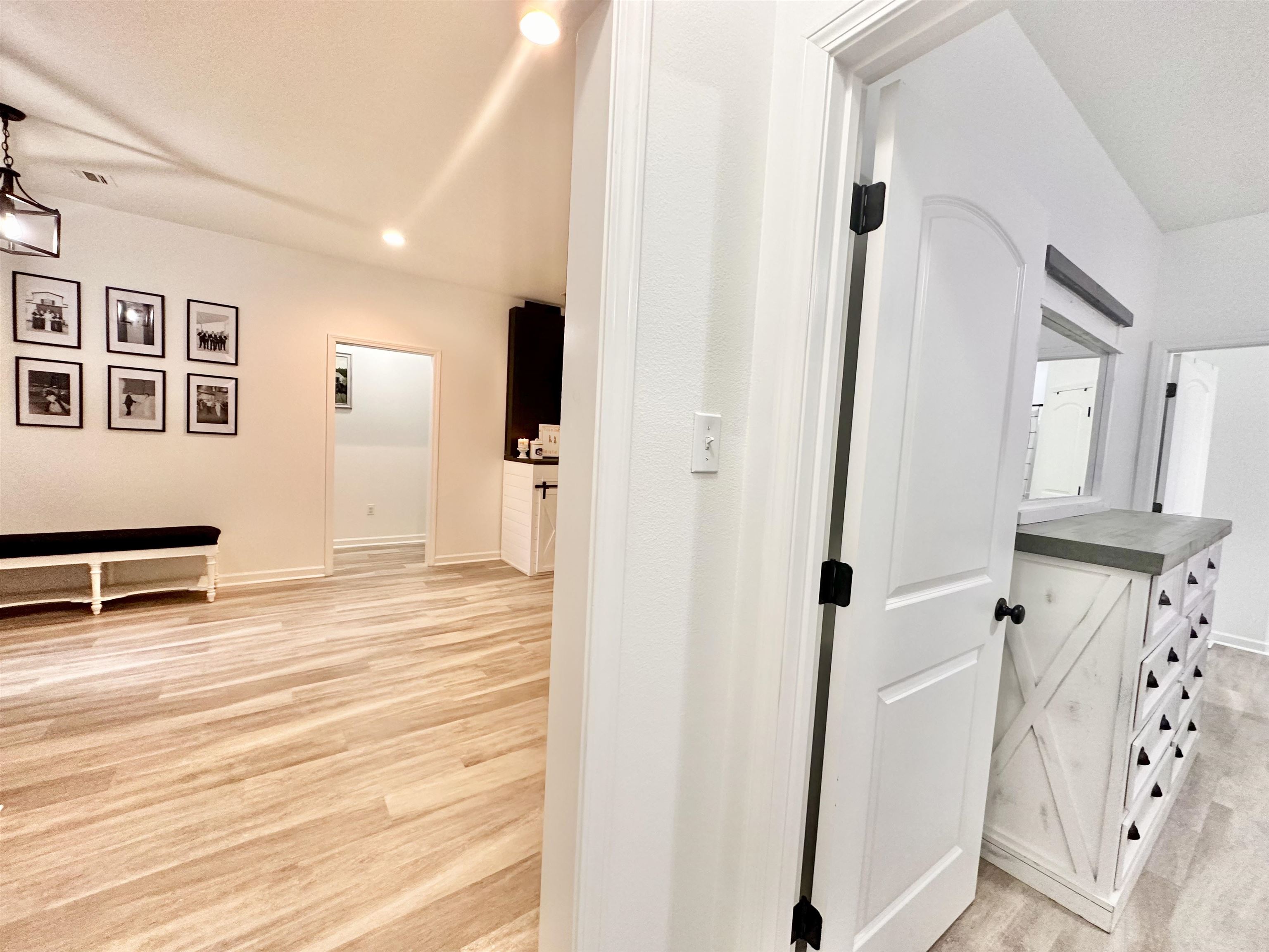 289 Adele Dr