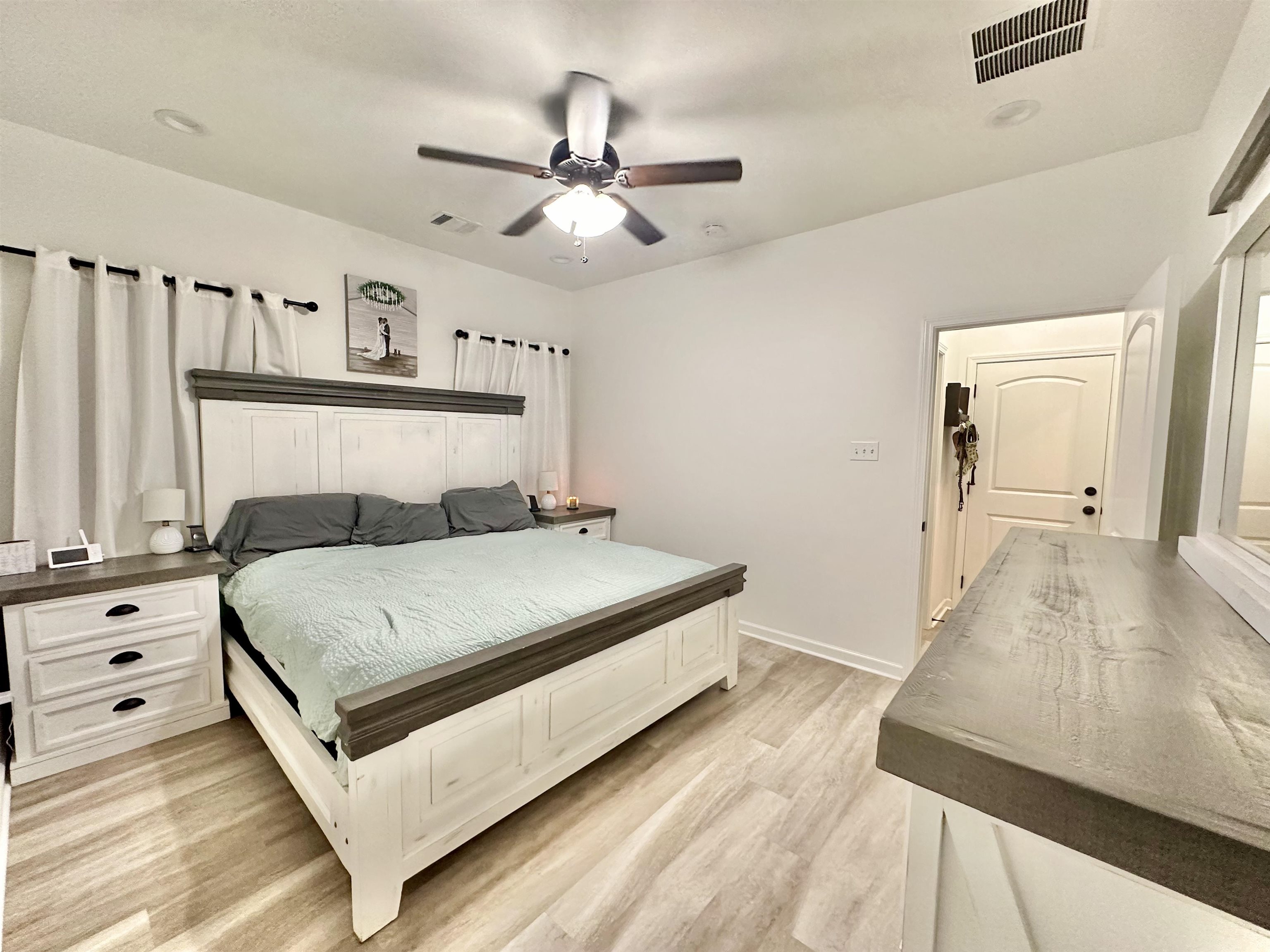 289 Adele Dr