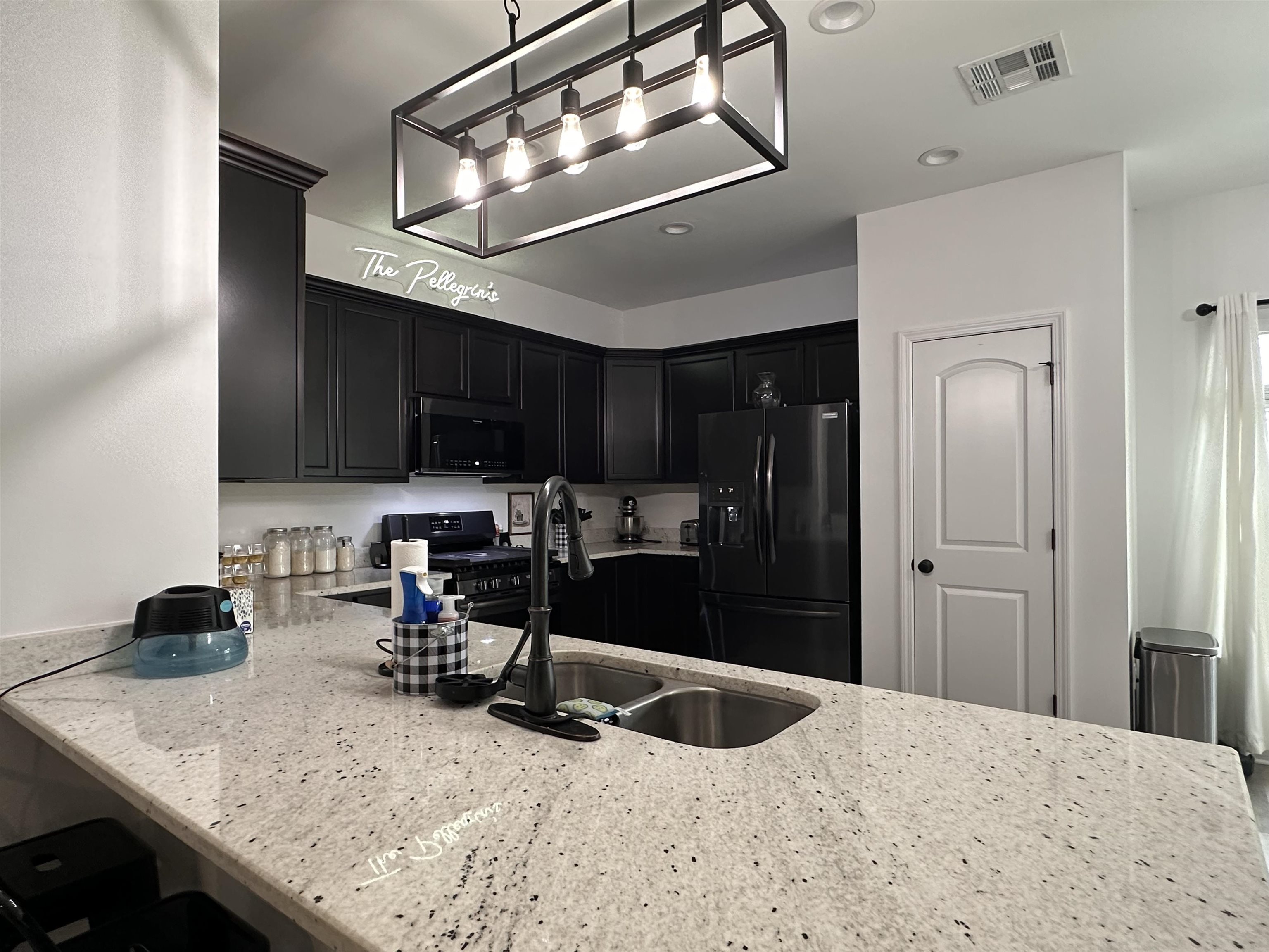 289 Adele Dr