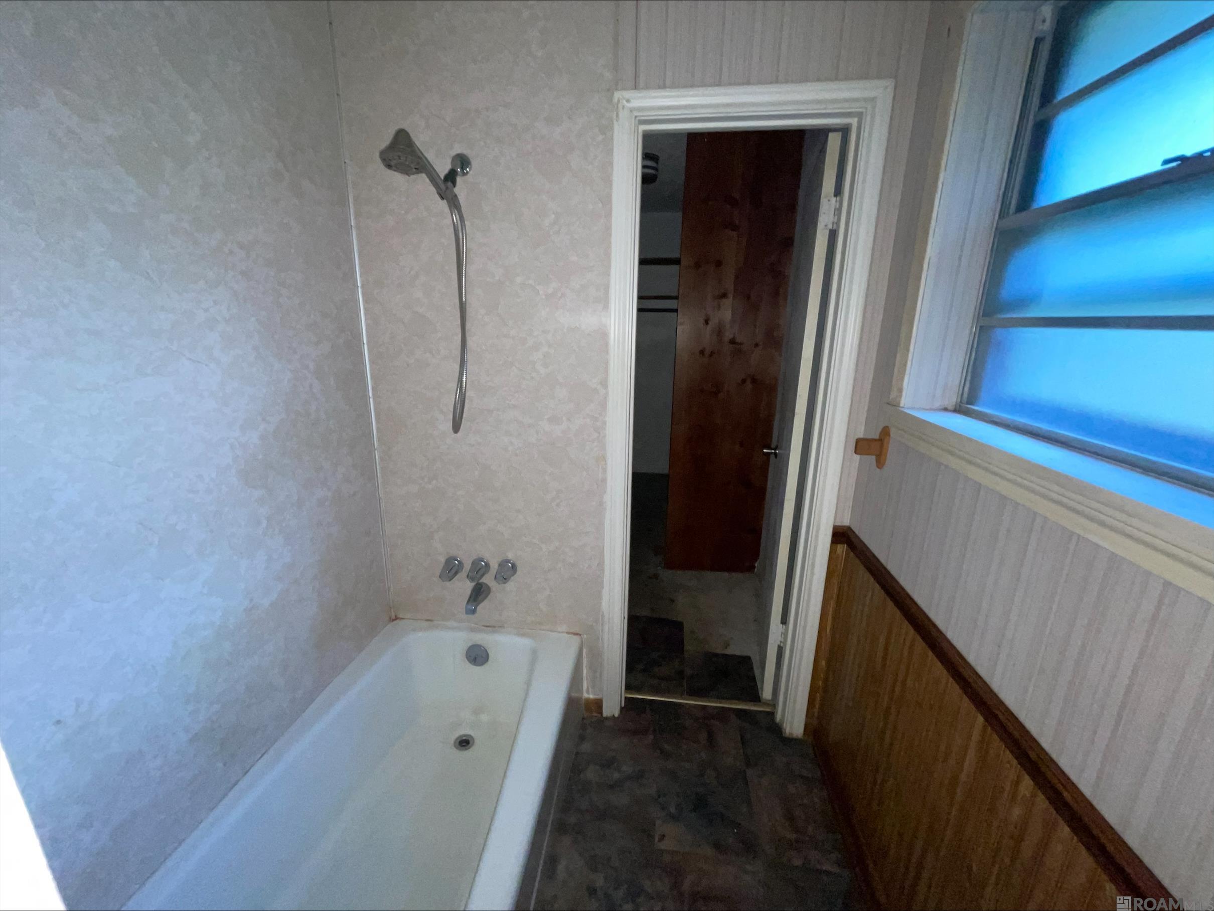 12915 Driftwood Dr