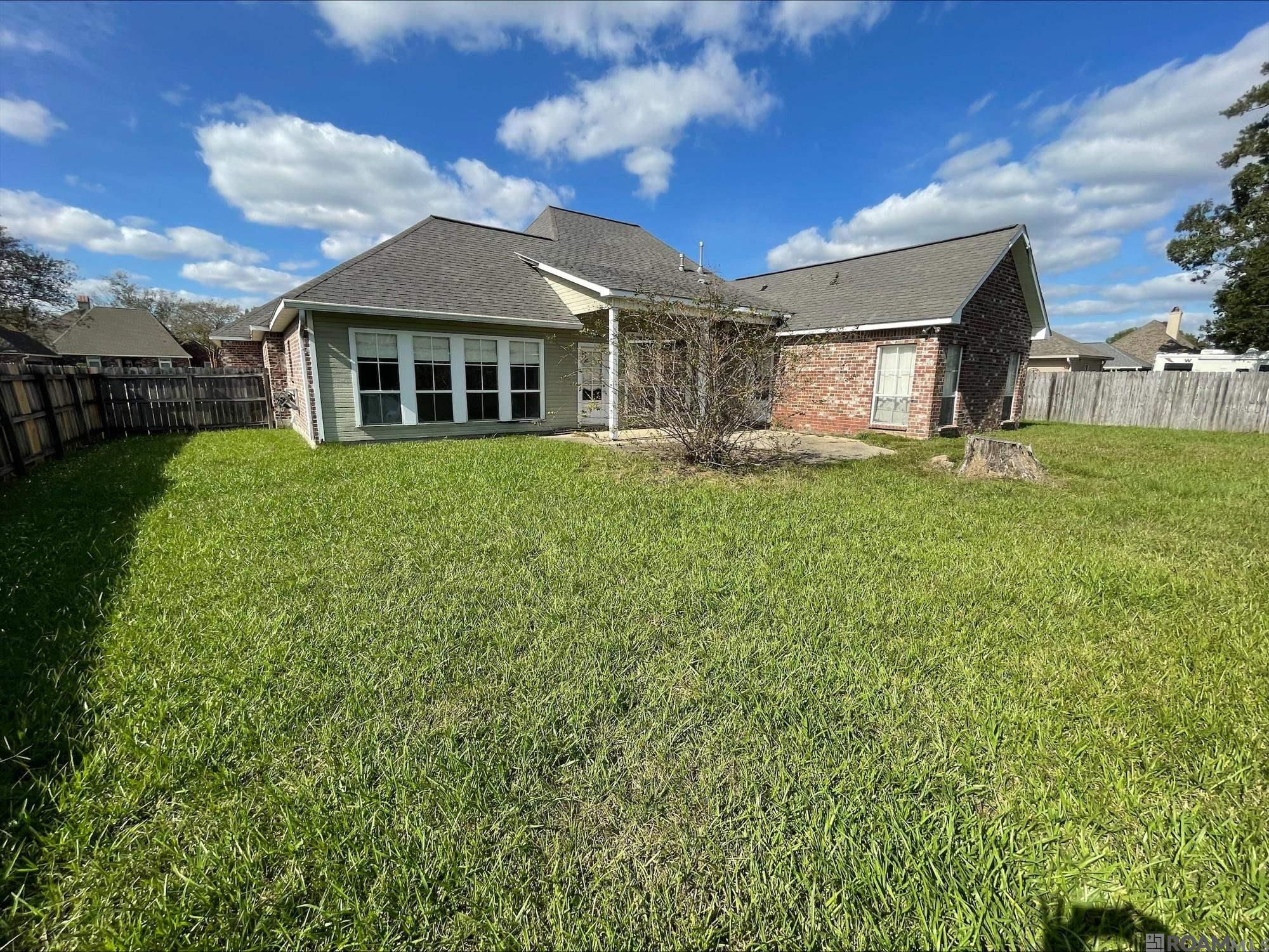 3243 White Lane Dr