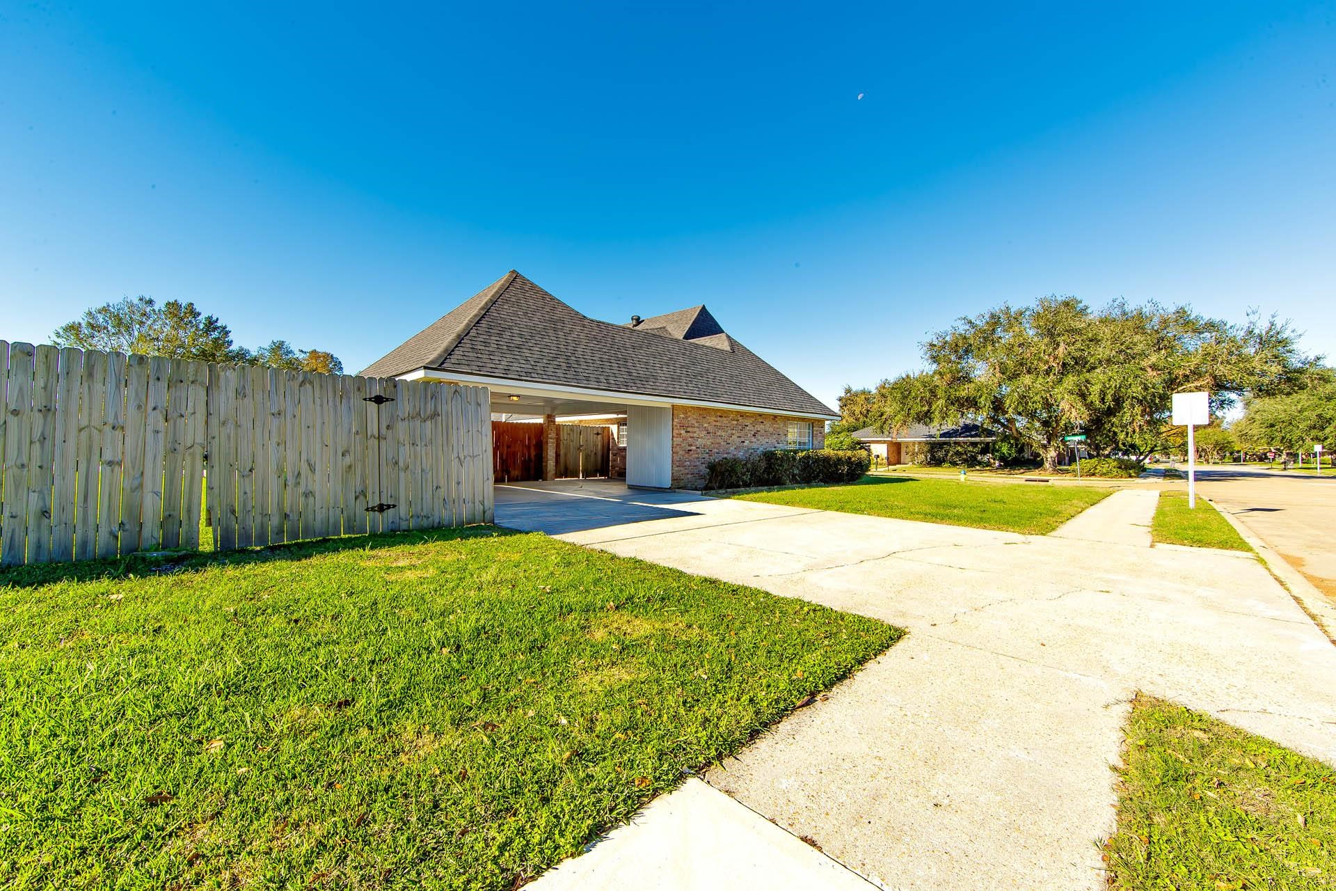 410 Summerfield Dr