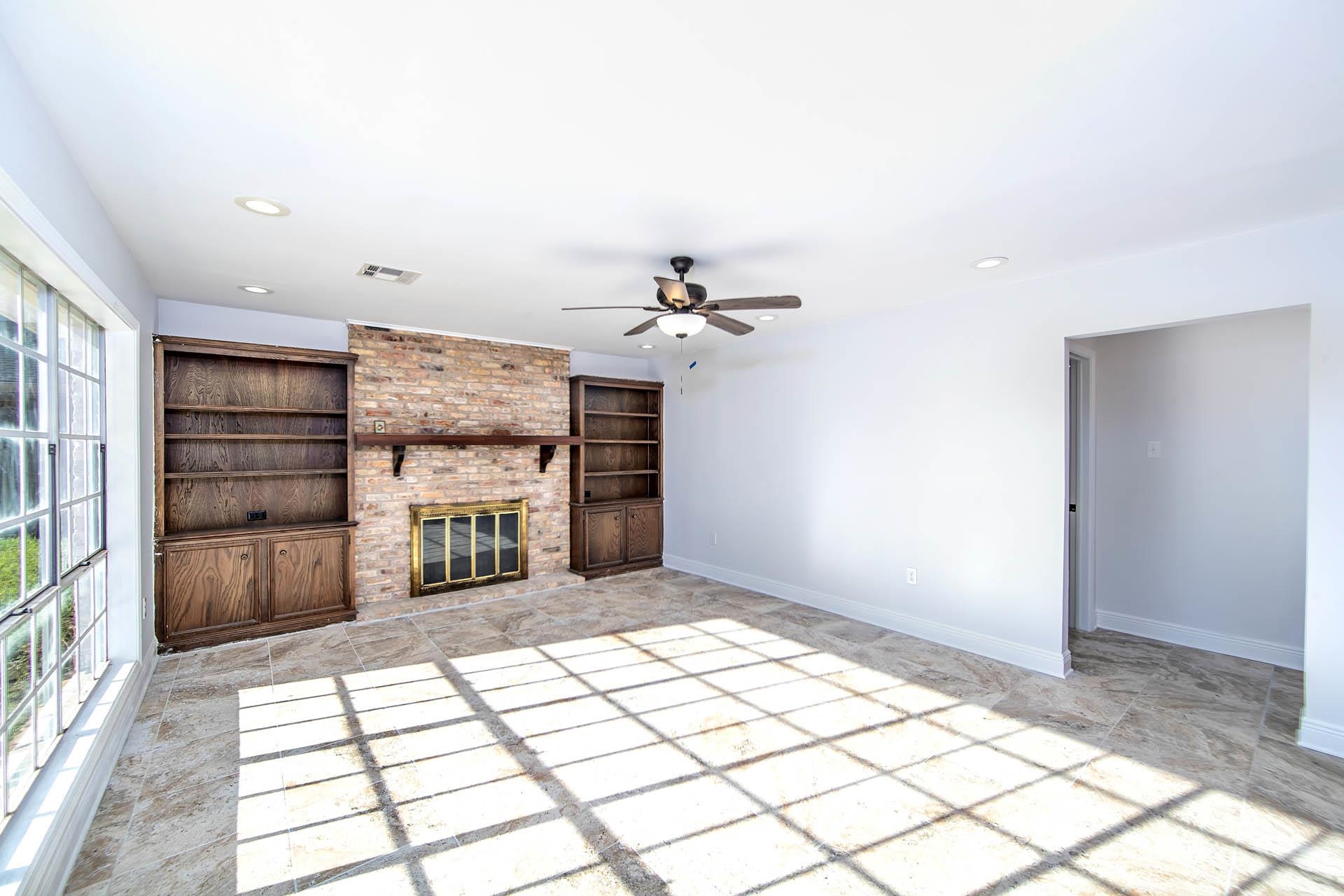 410 Summerfield Dr