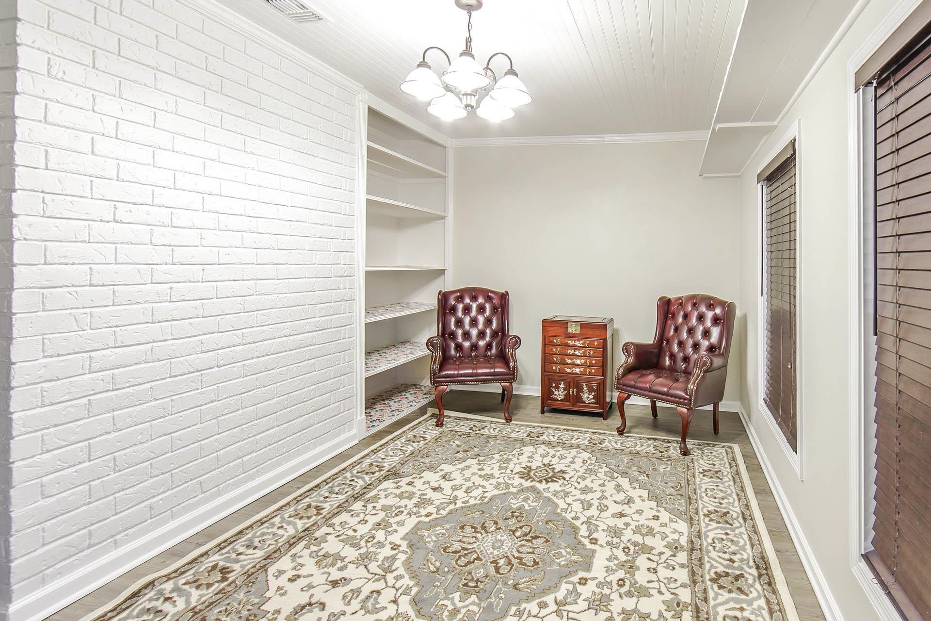 113 Angelle Circle