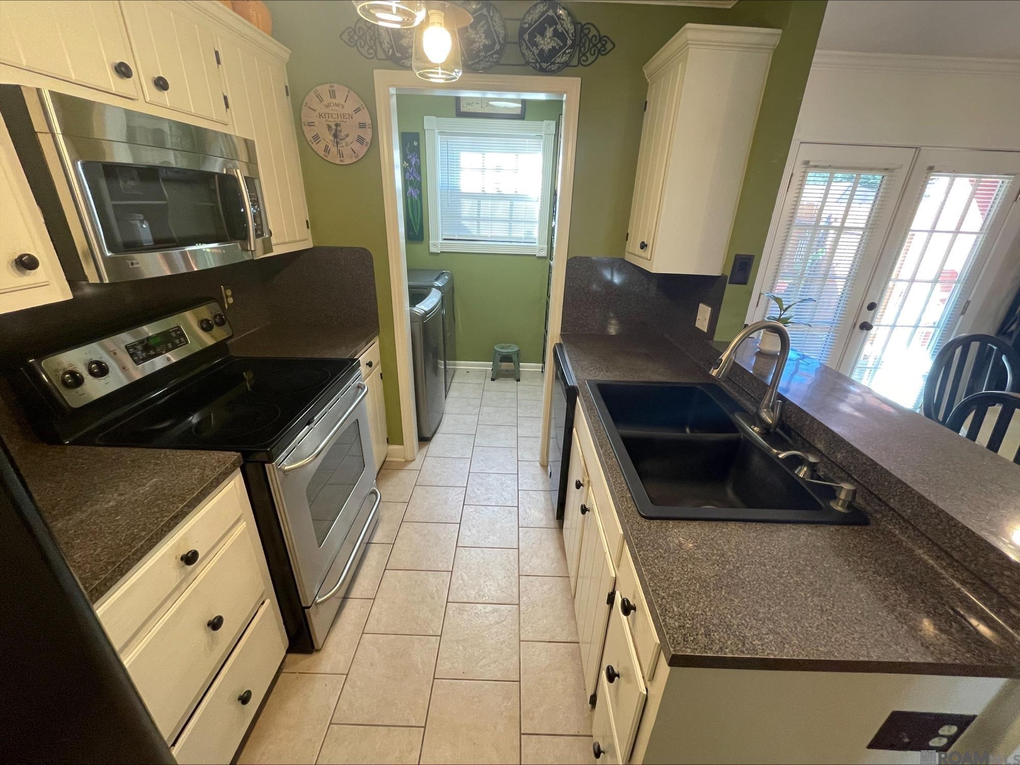 2245 King Arthur Blvd # 12C Unit: #12C