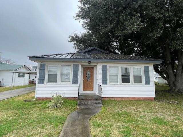 207 Ferdinand St