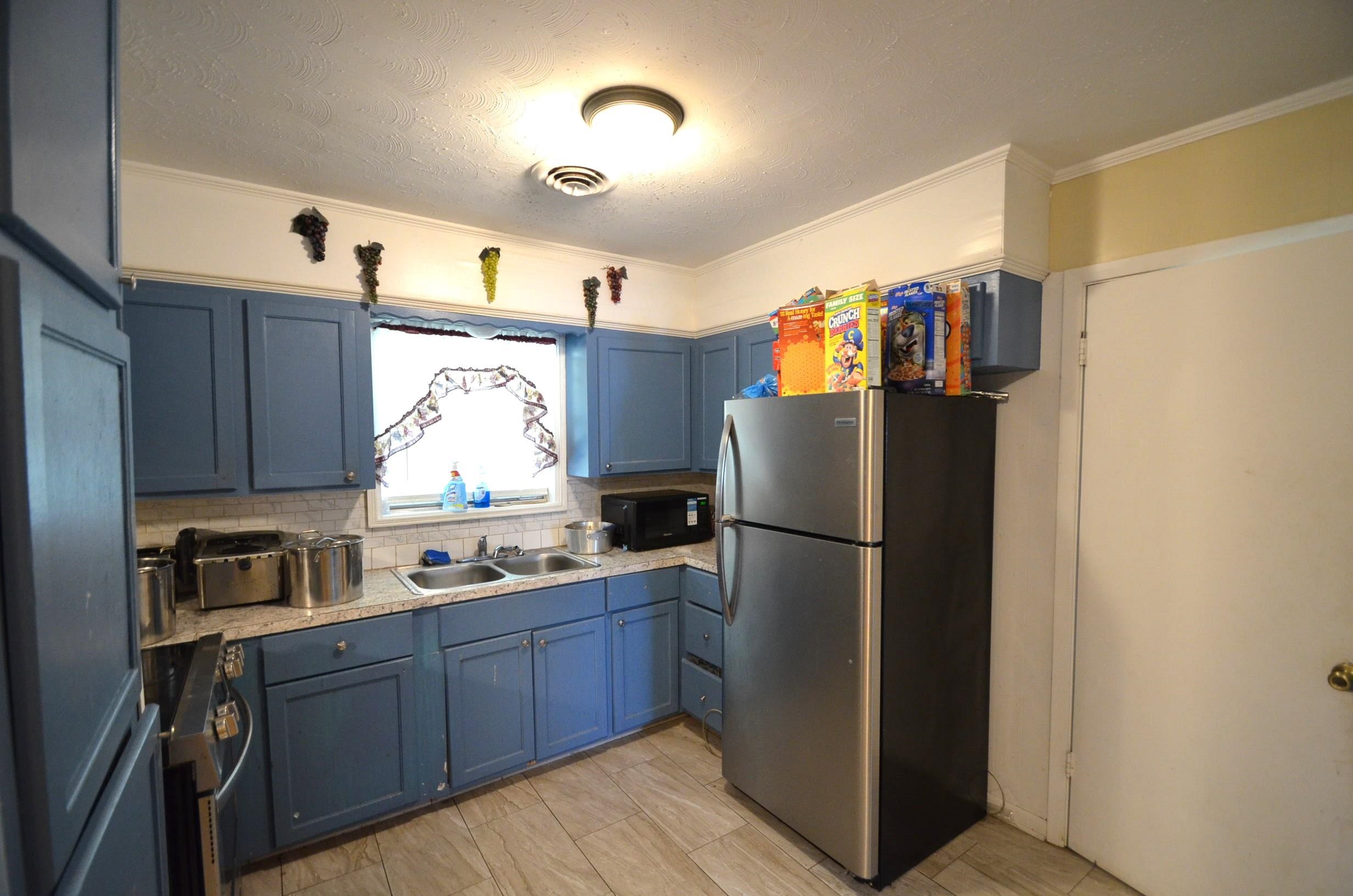 417 Walker Dr